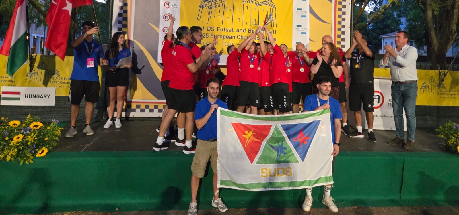 AVRUPA İKİNCİSİ OLAN KOCASİNAN’IN ÖZEL SPORCUSUNU TEBRİK ETTİ