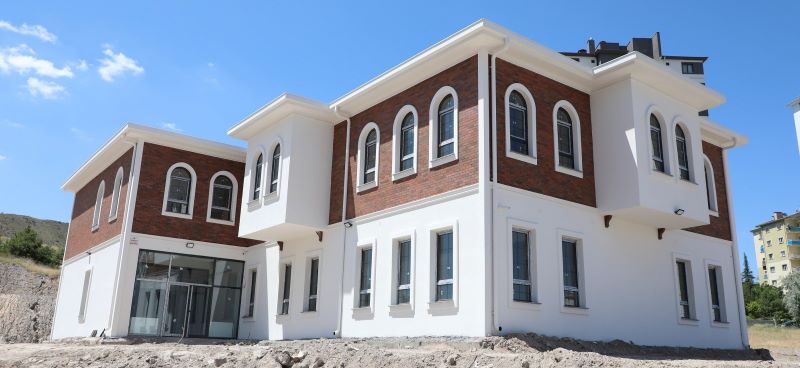 KOCATEPE DİYANET EĞİTİM VE KÜLTÜR MERKEZİ HIZLA TAMAMLANIYOR