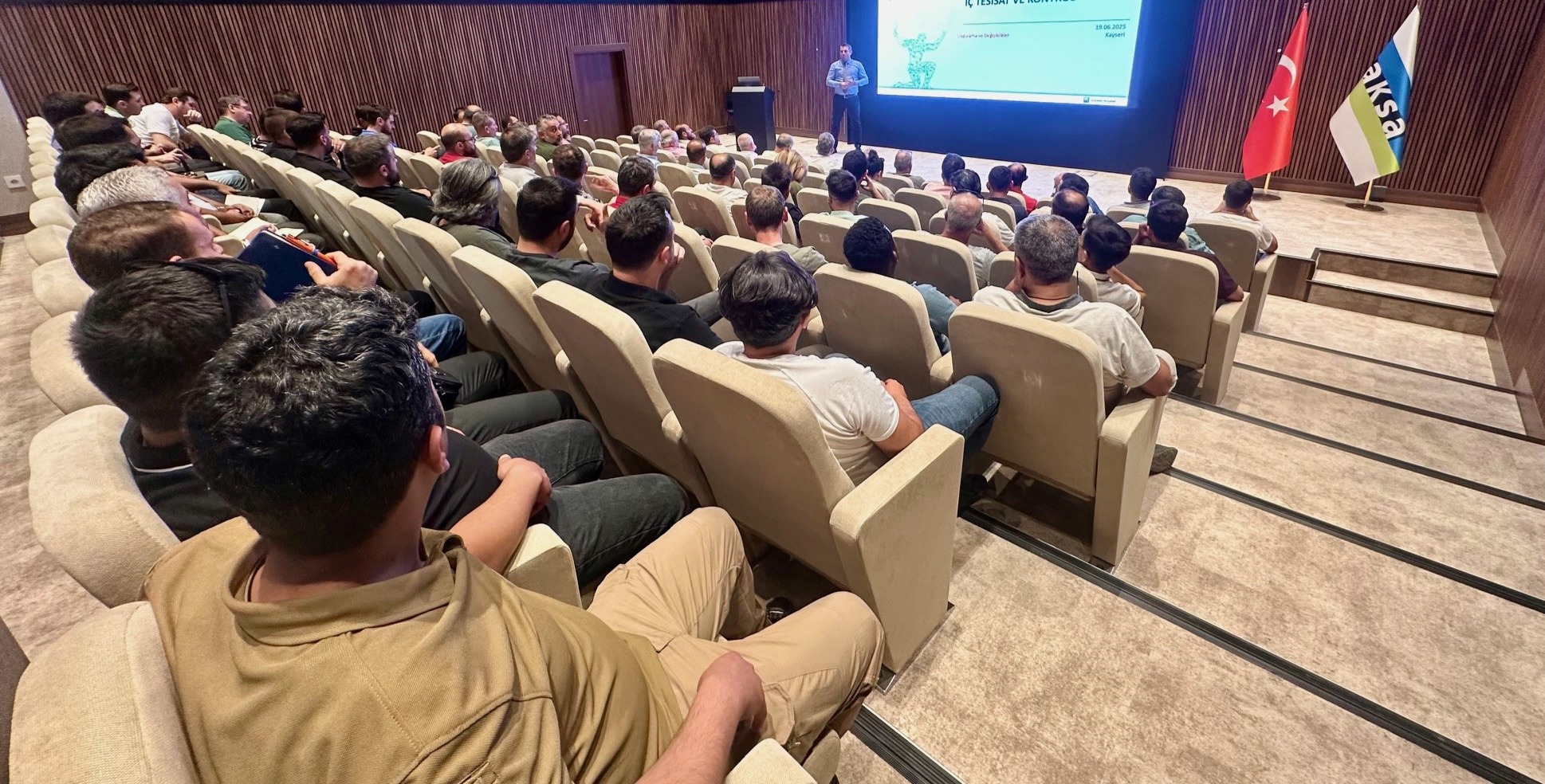 Aksa Kayseri Doğalgaz iç tesisat firmalarına bilgiler aktardı