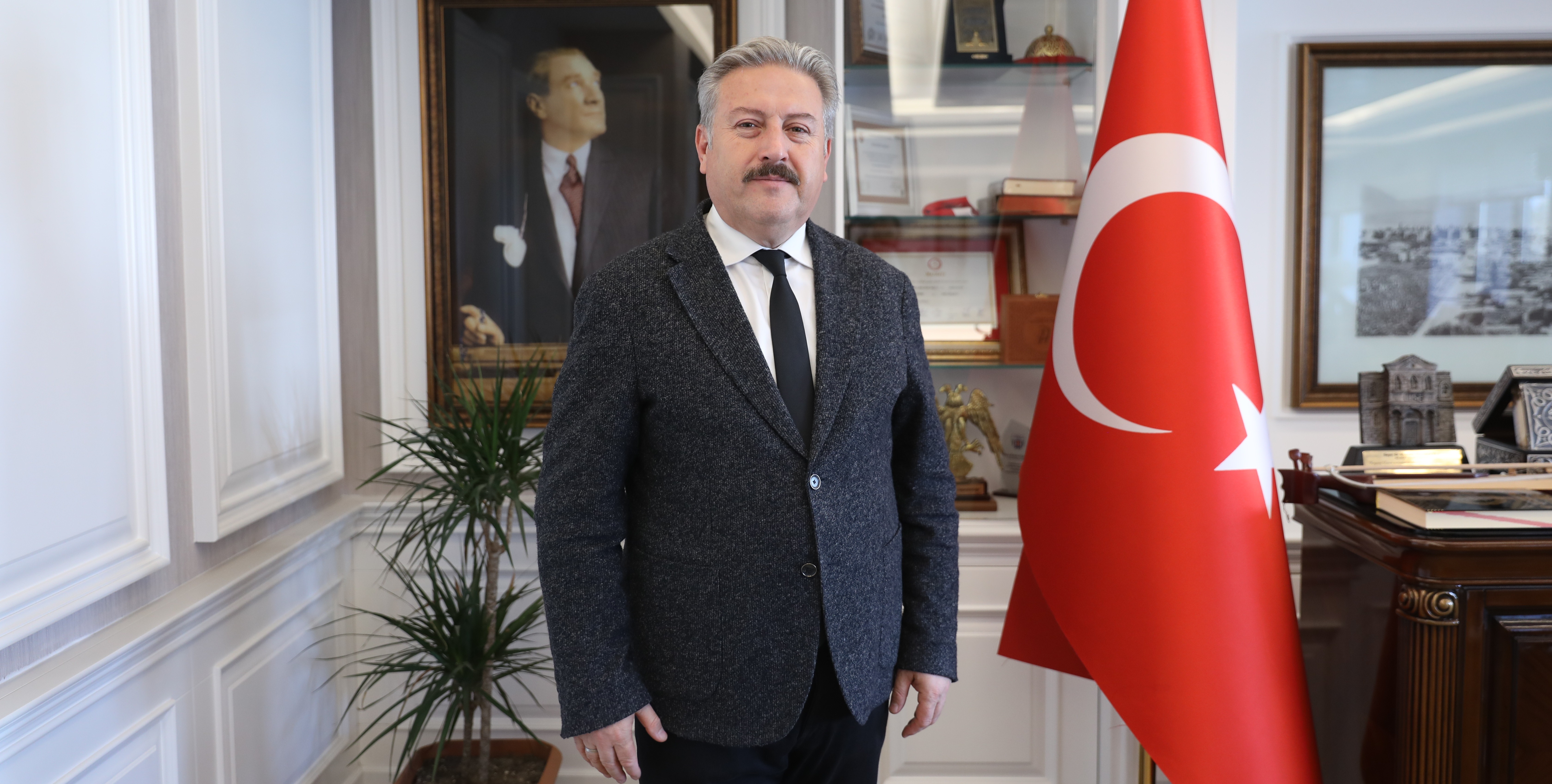 BAŞKAN PALANCIOĞLU YENİ KENTSEL DÖNÜŞÜM ALANININ MÜJDESİNİ VERDİ