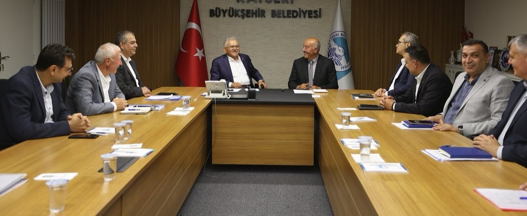 BAŞKAN BÜYÜKKILIÇ’TAN CUMHUR İTTİFAKI BELEDİYE BAŞKANLARIYLA “YATIRIM” TOPLANTISI
