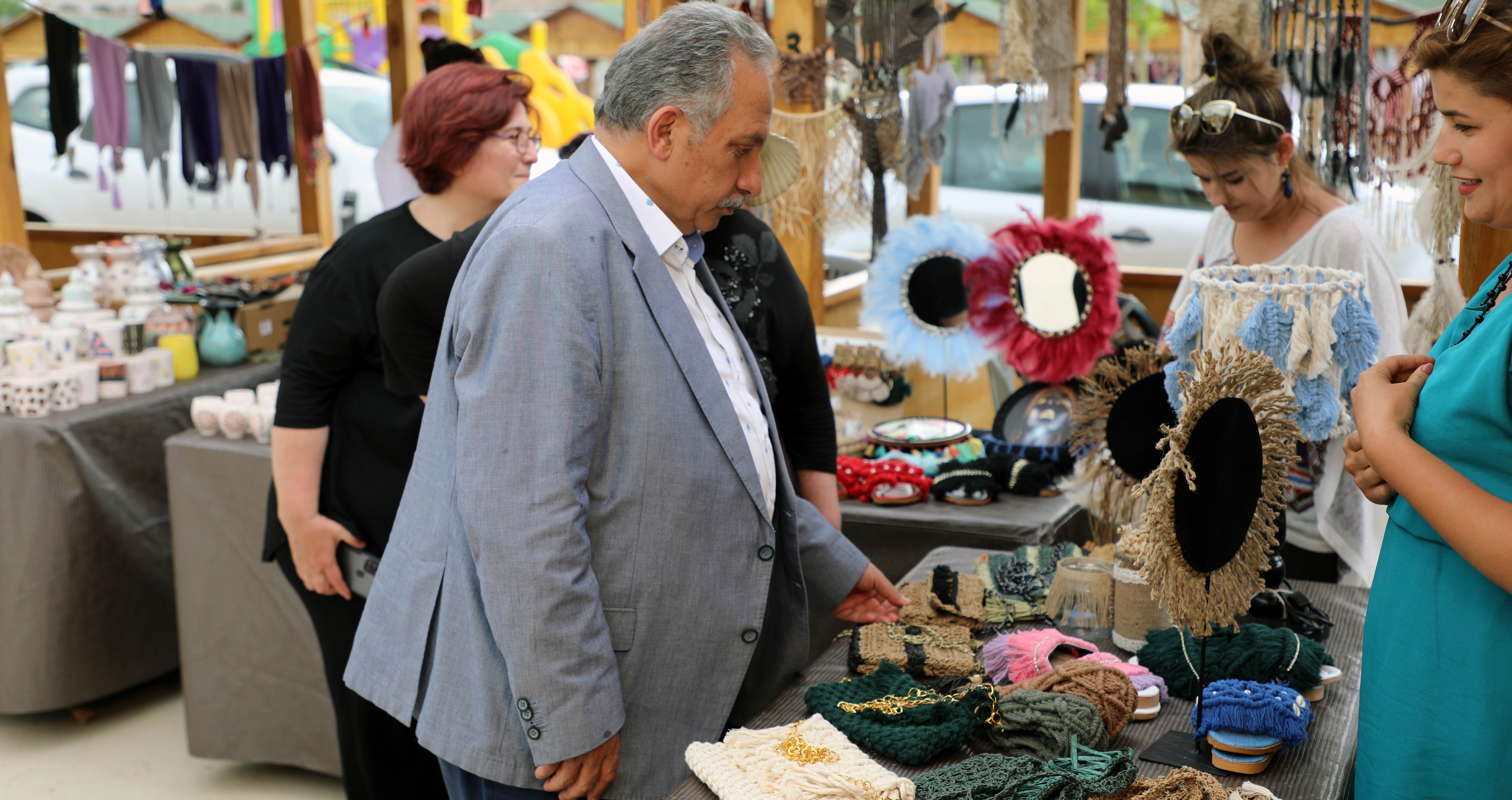 TALAS'TA BU PAZAR AYIN İKİNCİ “MAHARETLİ ELLER”İ