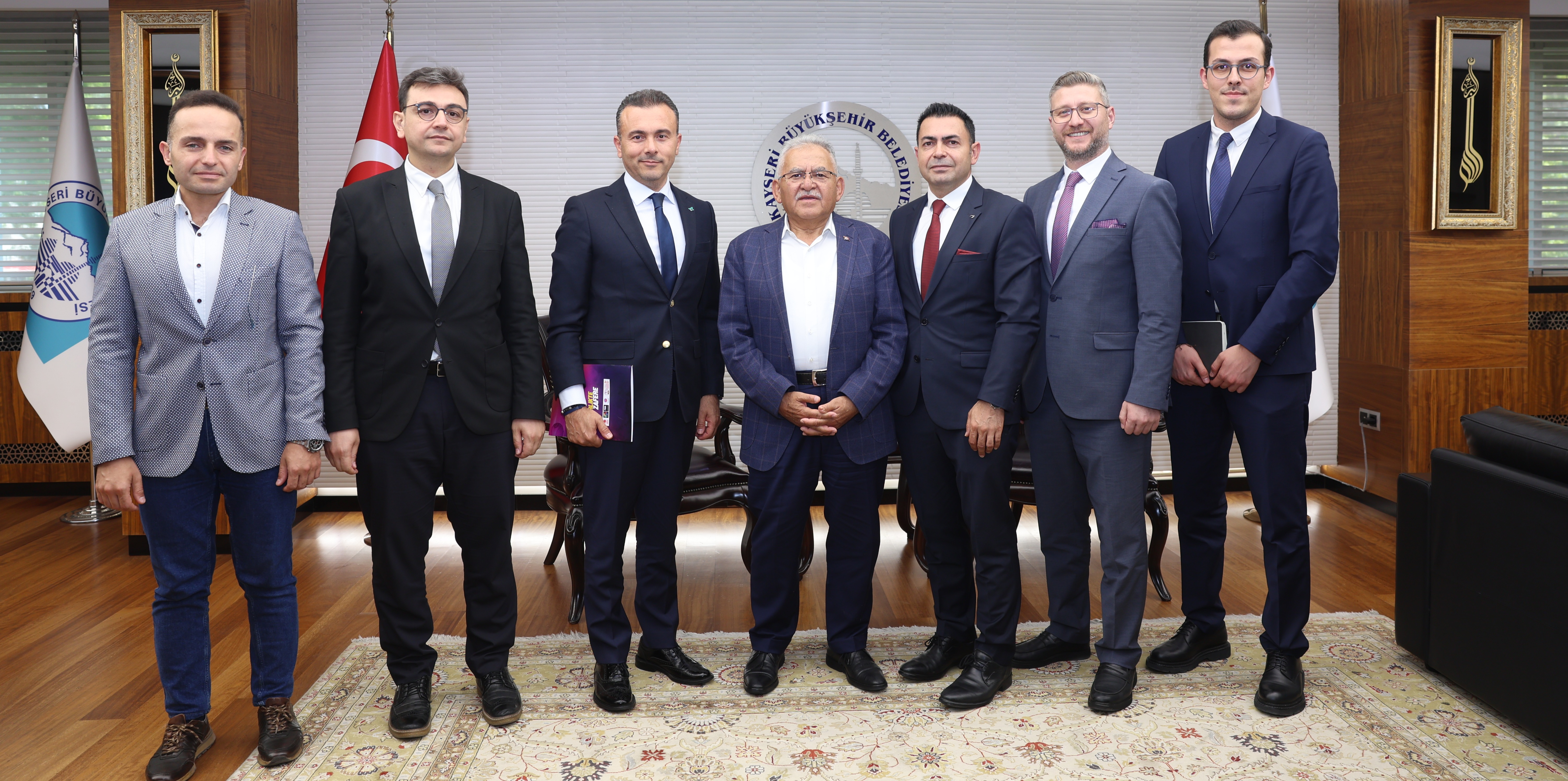 BÜYÜKŞEHİR’DEN ‘TÜRKİYE FİNANS’ İLE İŞ BİRLİĞİ: ULAŞIMDA AYDA 10 KEZ ÜCRETSİZ GEÇİŞ HAKKI