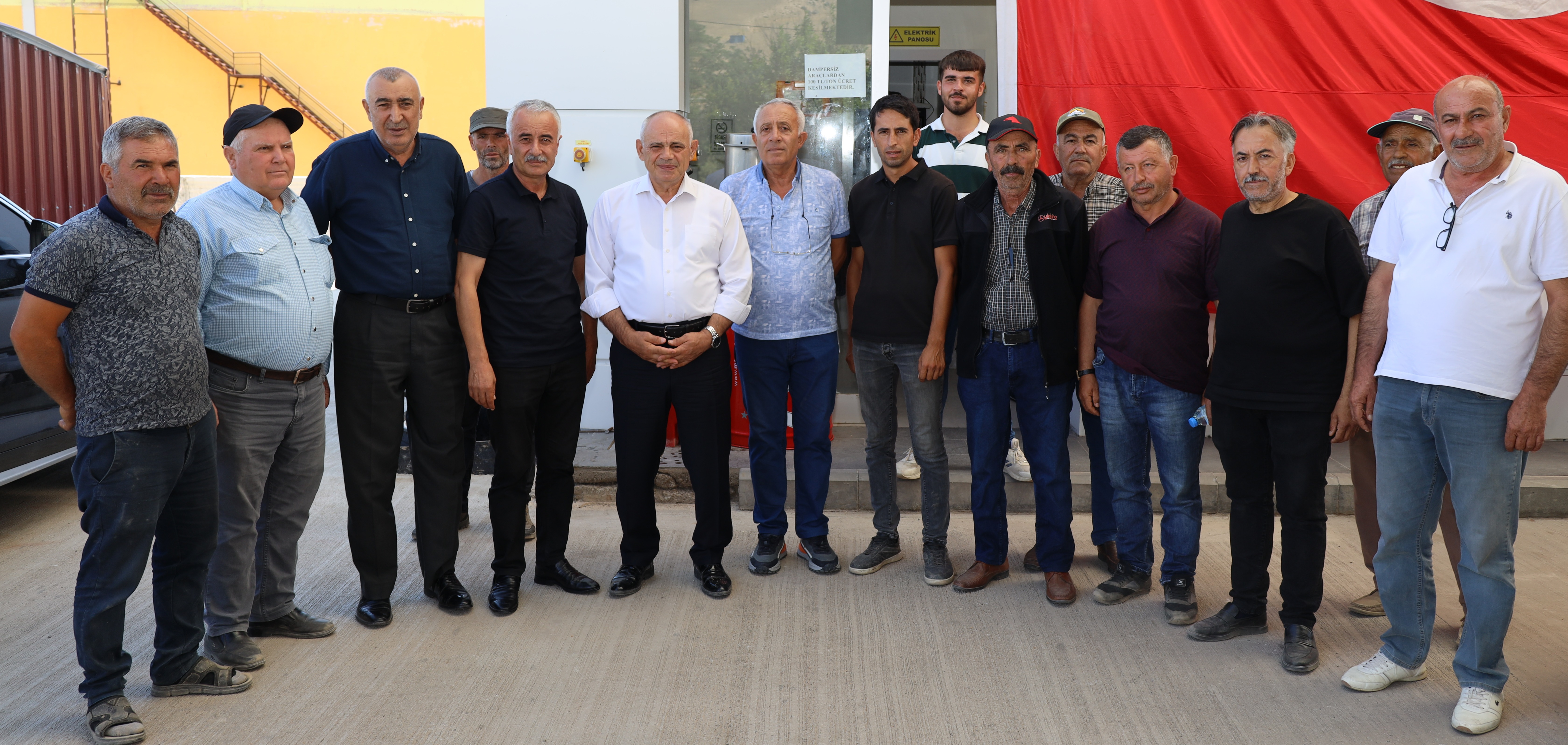 Başkan Öztürk ve Ziraat Odası Başkanı Genç’ten TMO Alım Noktasına Ziyaret