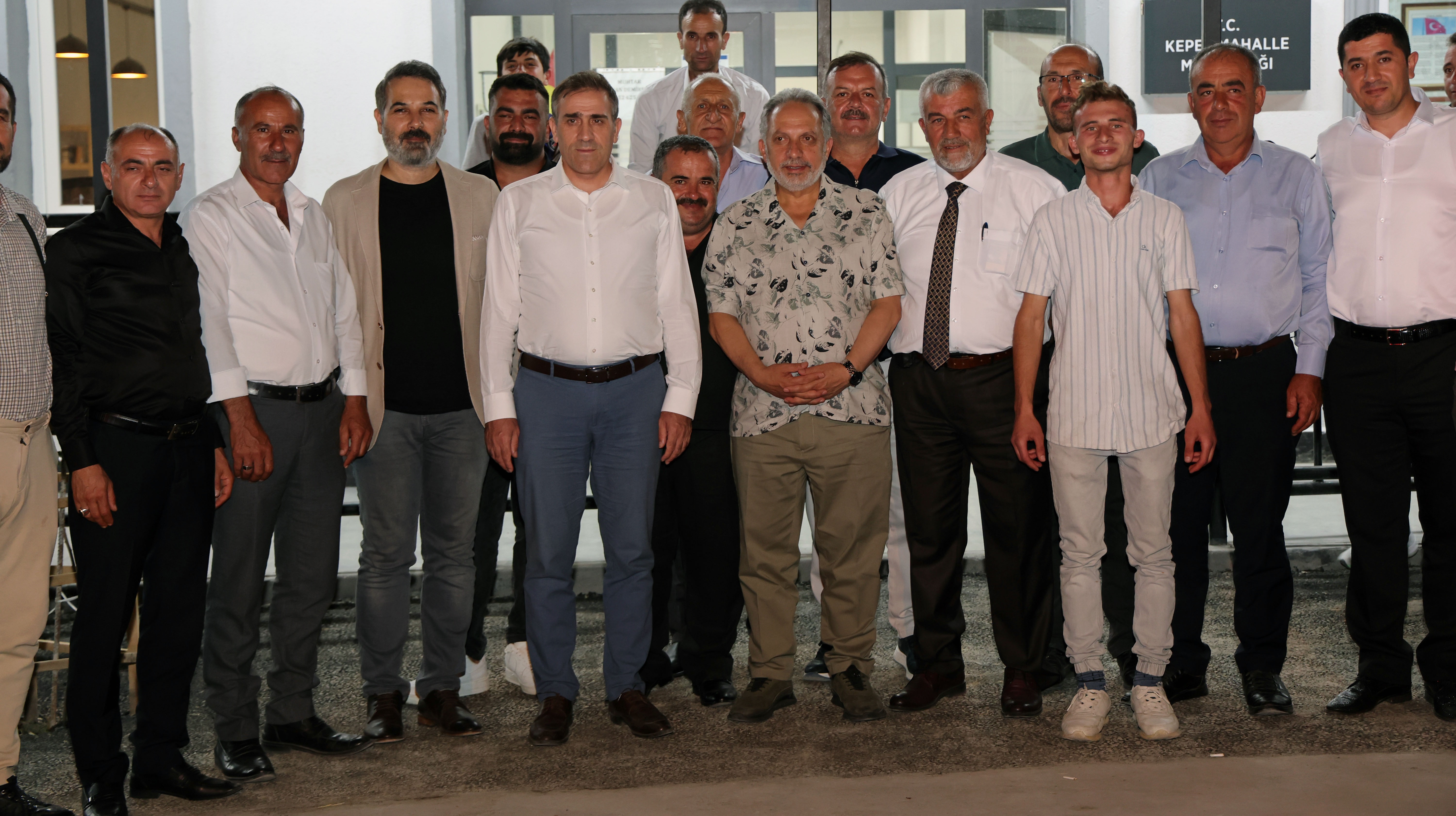 EĞİTİME GÜÇ VEREN BAŞKAN BÜYÜKKILIÇ’A EĞİTİM CAMİASINDAN TEŞEKKÜR
