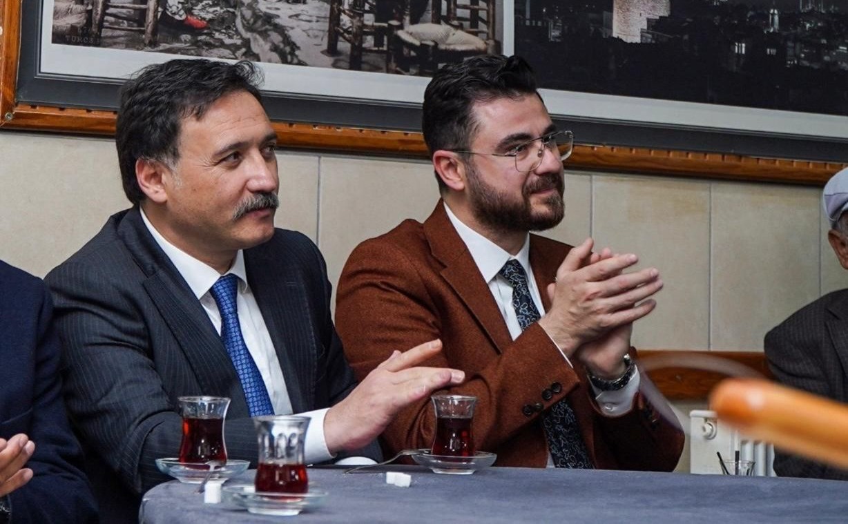 Sen Sayın Valimizin Gadasını Al 