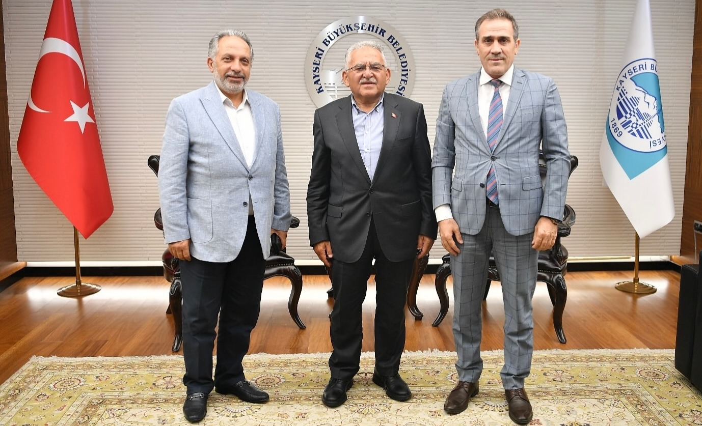 BAŞKAN BÜYÜKKILIÇ’A ZİYARETÇİ AKINI