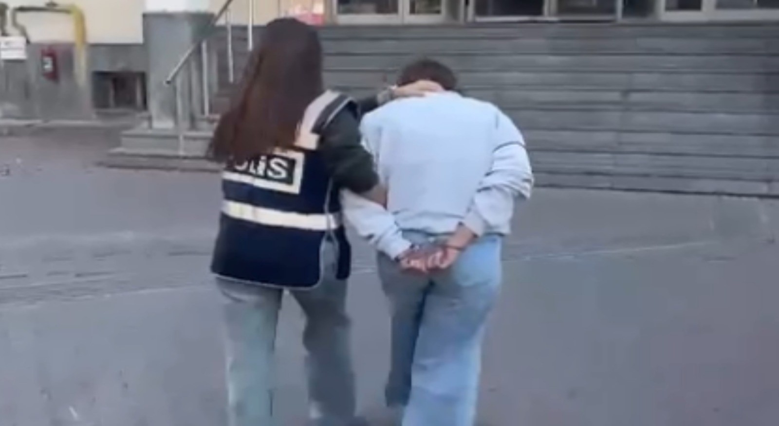 Kayseri’de 10 yıl hapis cezasıyla aranan şahıs yakalandı