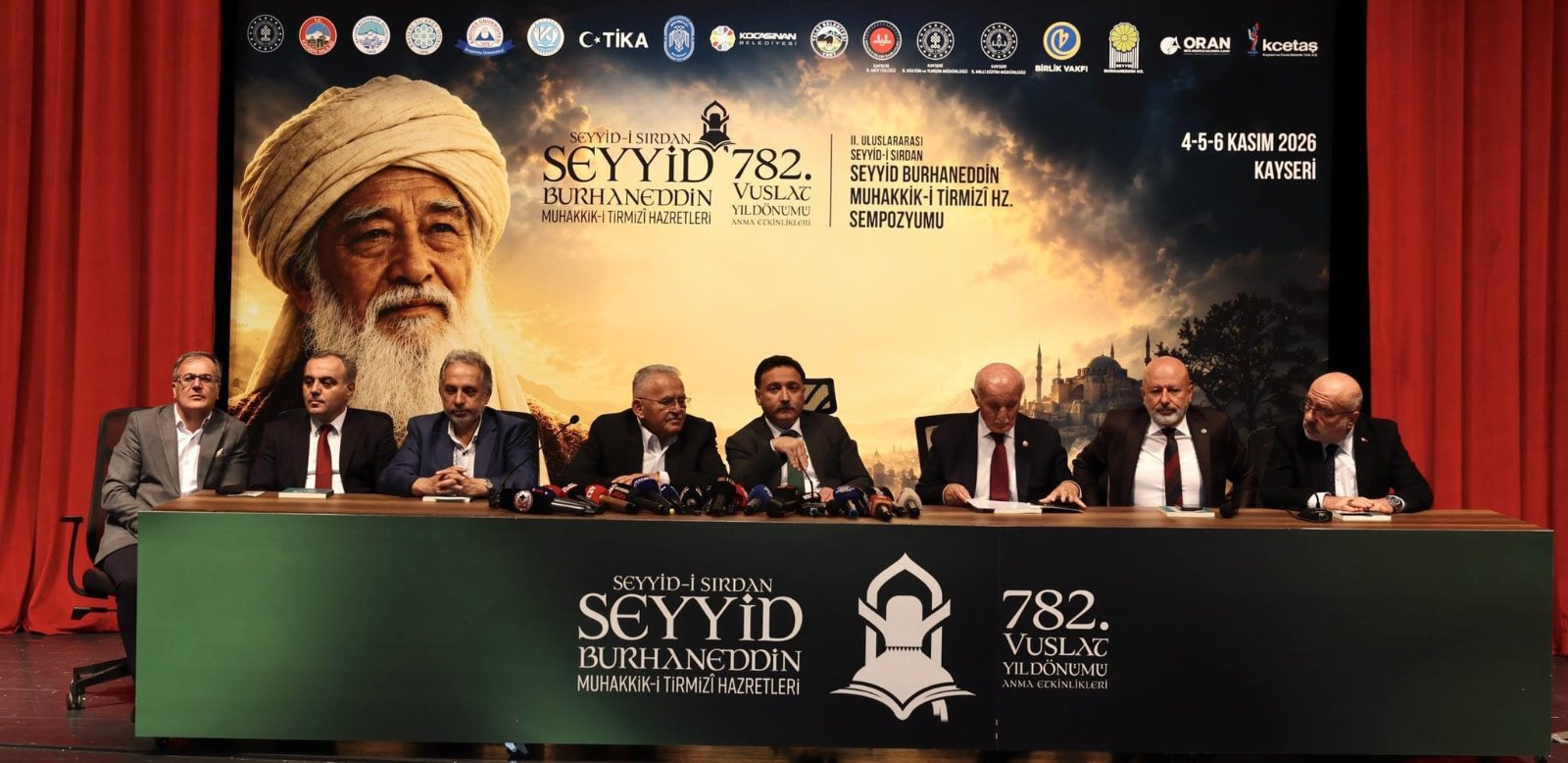 SAYIN YAŞAR KARAYEL'DEN DİKKAT ÇEKEN ÇAĞRI: "MEVLÂNÂ'NIN ASIL MİMARINI YETERİNCE TANIMIYORUZ"