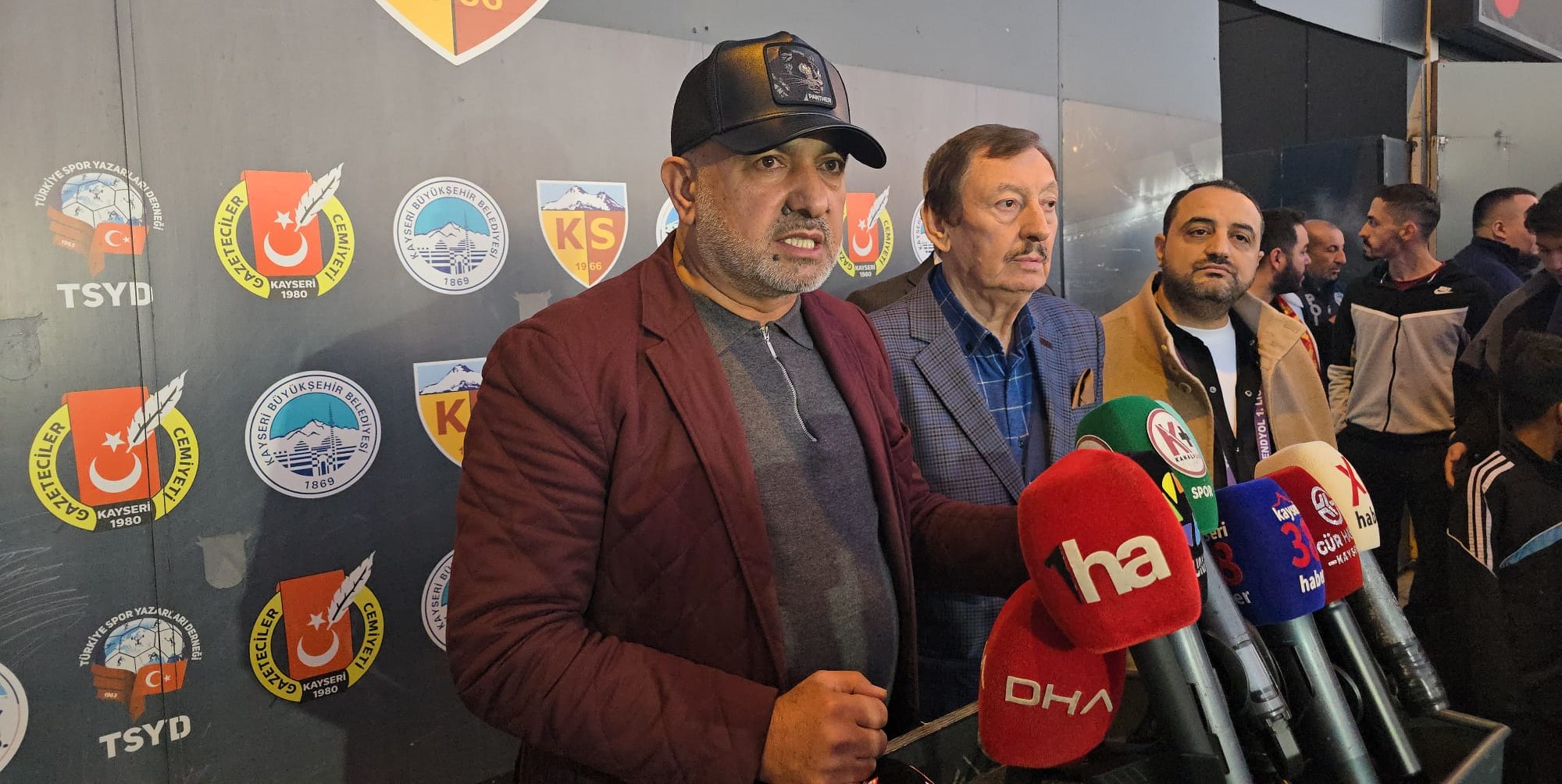 Ali Çamlı’dan Selçuk Şahin’e tepki: Aklını başına al