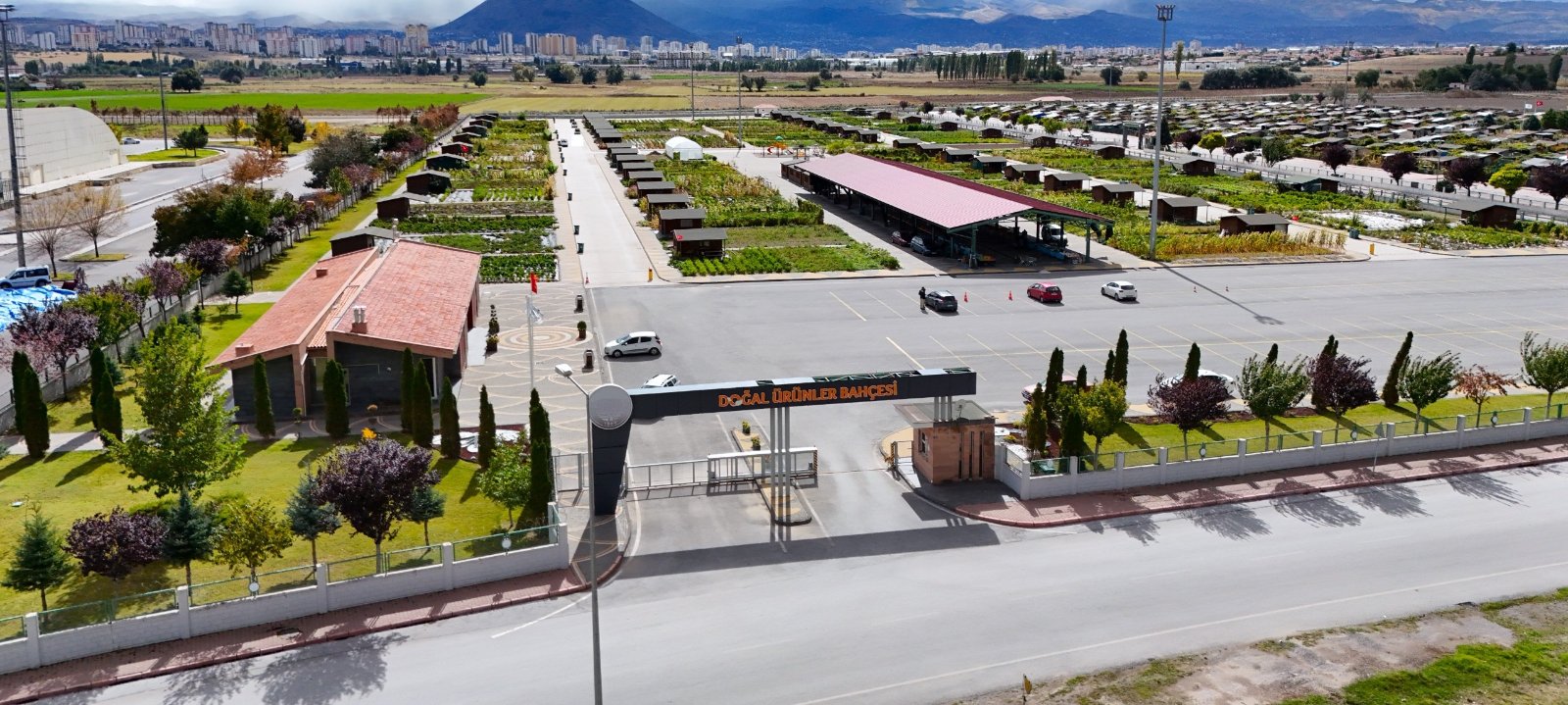 BAŞKAN BÜYÜKKILIÇ’TAN PINARBAŞI KİMYONUNUN TANITIMINA VE ÜRETİMİNE DESTEK