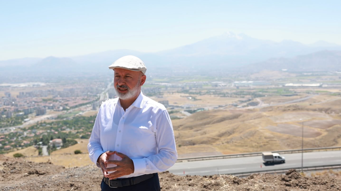 BAŞKAN ÇOLAKBAYRAKDAR: “KAYSERİ’NİN EŞSİZ MANZARASI KENT BALKONU’NDA BULUŞACAK”