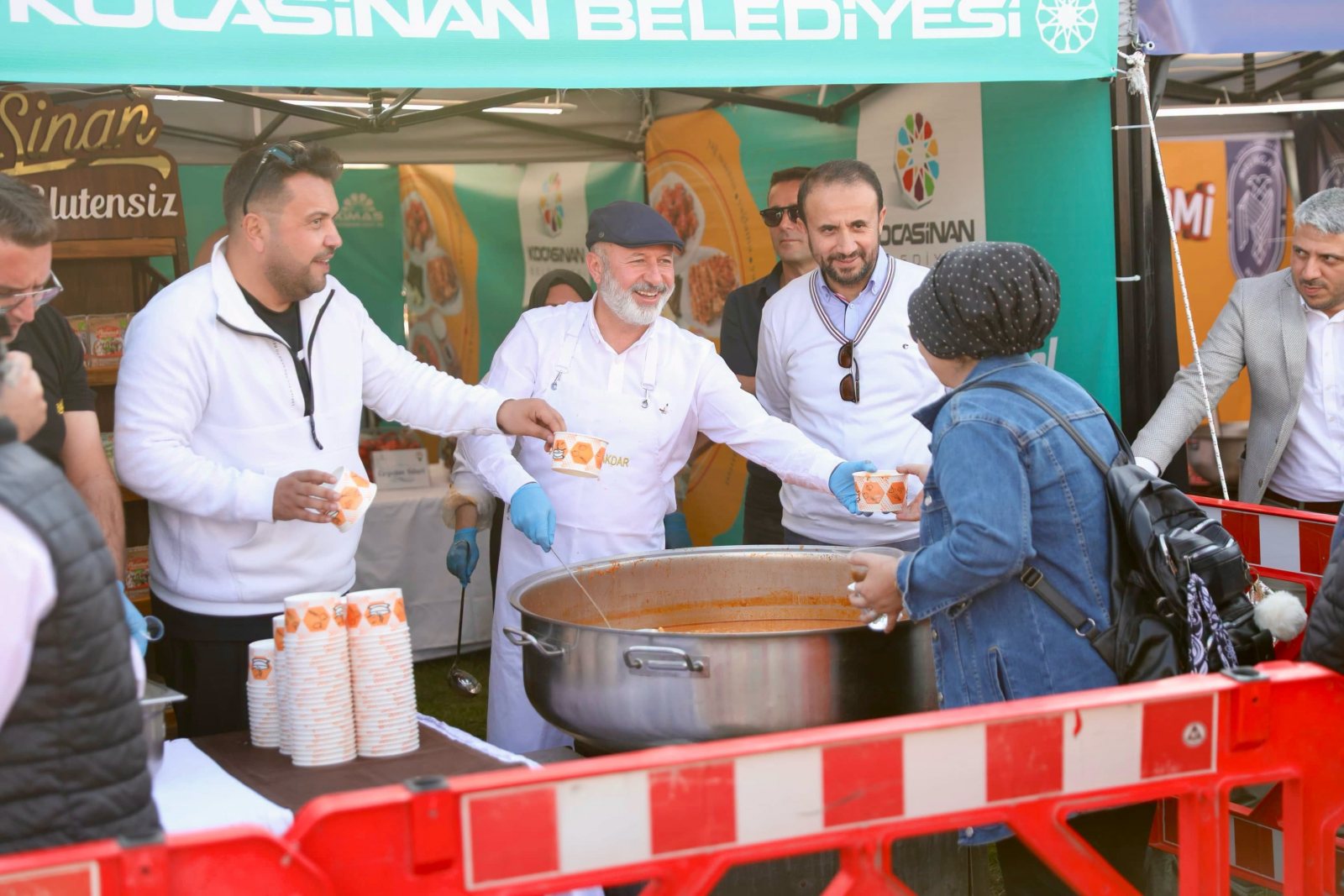 BAŞKAN ÇOLAKBAYRAKDAR, ‘KAYSERİ'MİZ, YÖRESEL LEZZETLERİN MERKEZİ VE TÜRKİYE'NİN GURURUDUR’