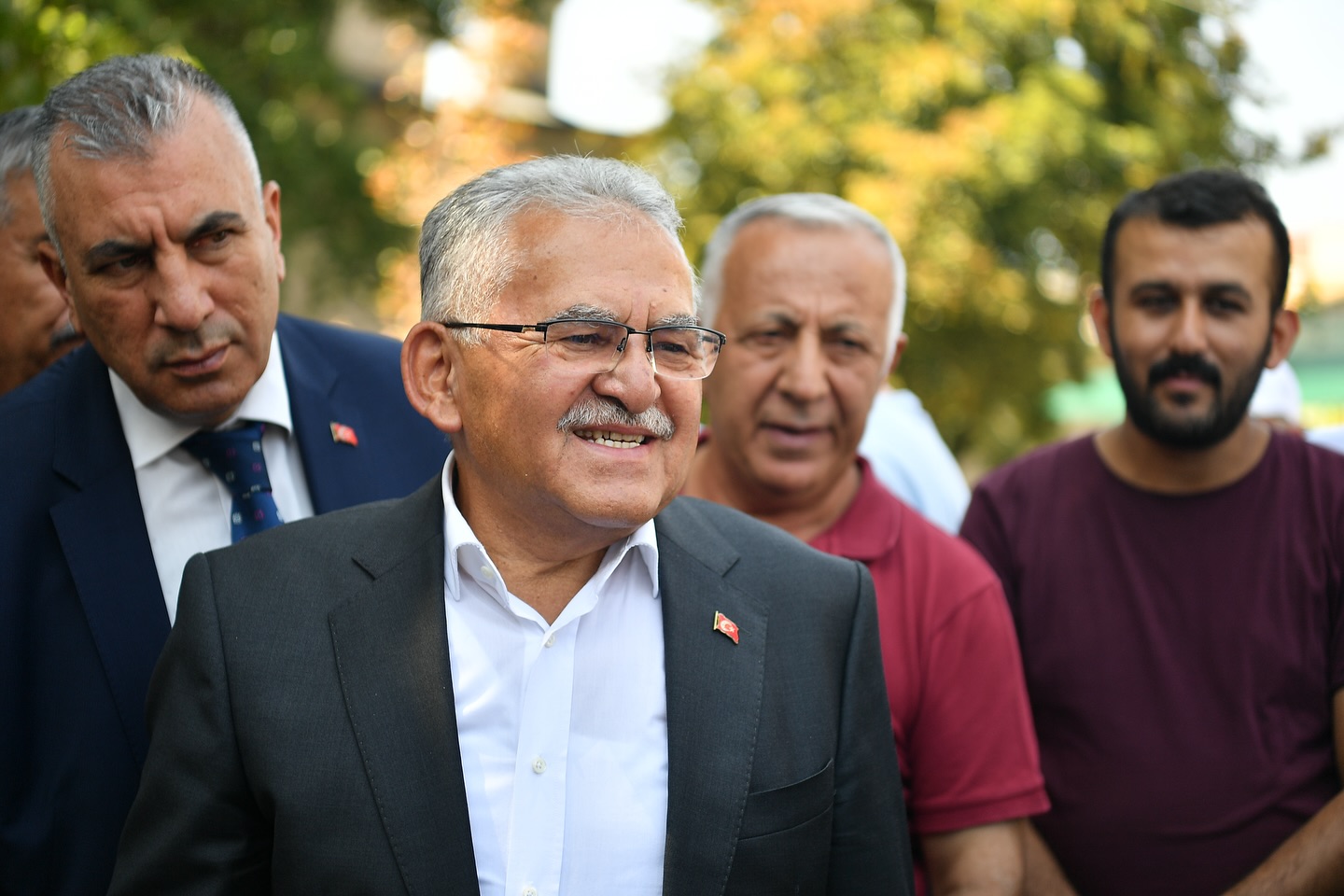 BAŞKAN BÜYÜKKILIÇ’TAN ESNAF VE VATANDAŞLA SAMİMİ BULUŞMA