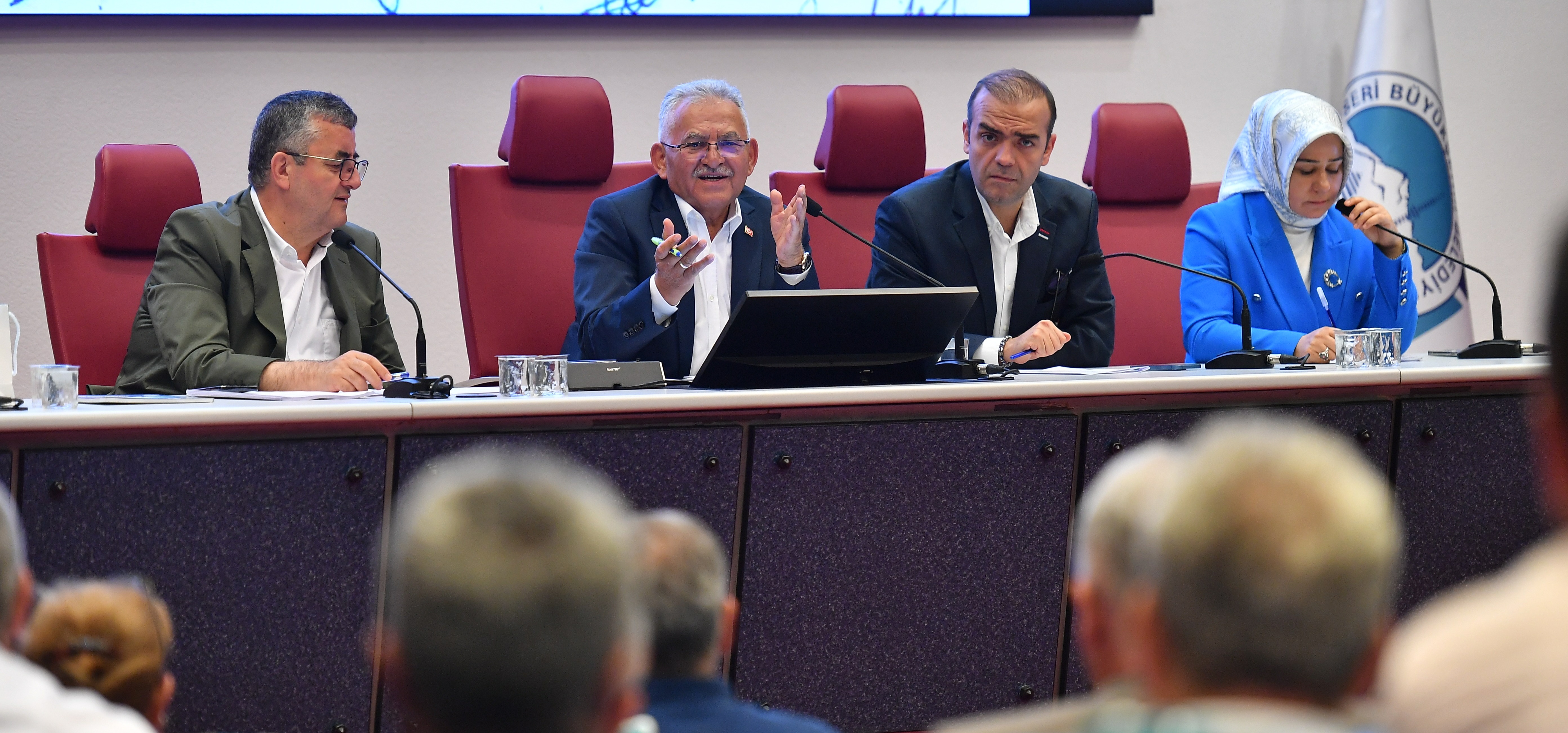 BÜYÜKŞEHİR MECLİSİ’NDE 104 MADDE KARARA BAĞLANDI