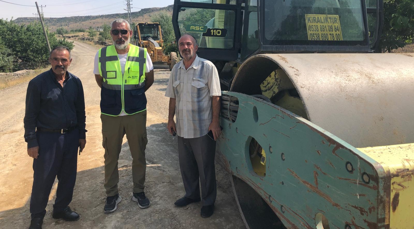 BÜYÜKŞEHİR’DEN KOCASİNAN İLÇESİ AMARAT MAHALLESİ’NE 55 MİLYON TL’LİK SICAK ASFALT