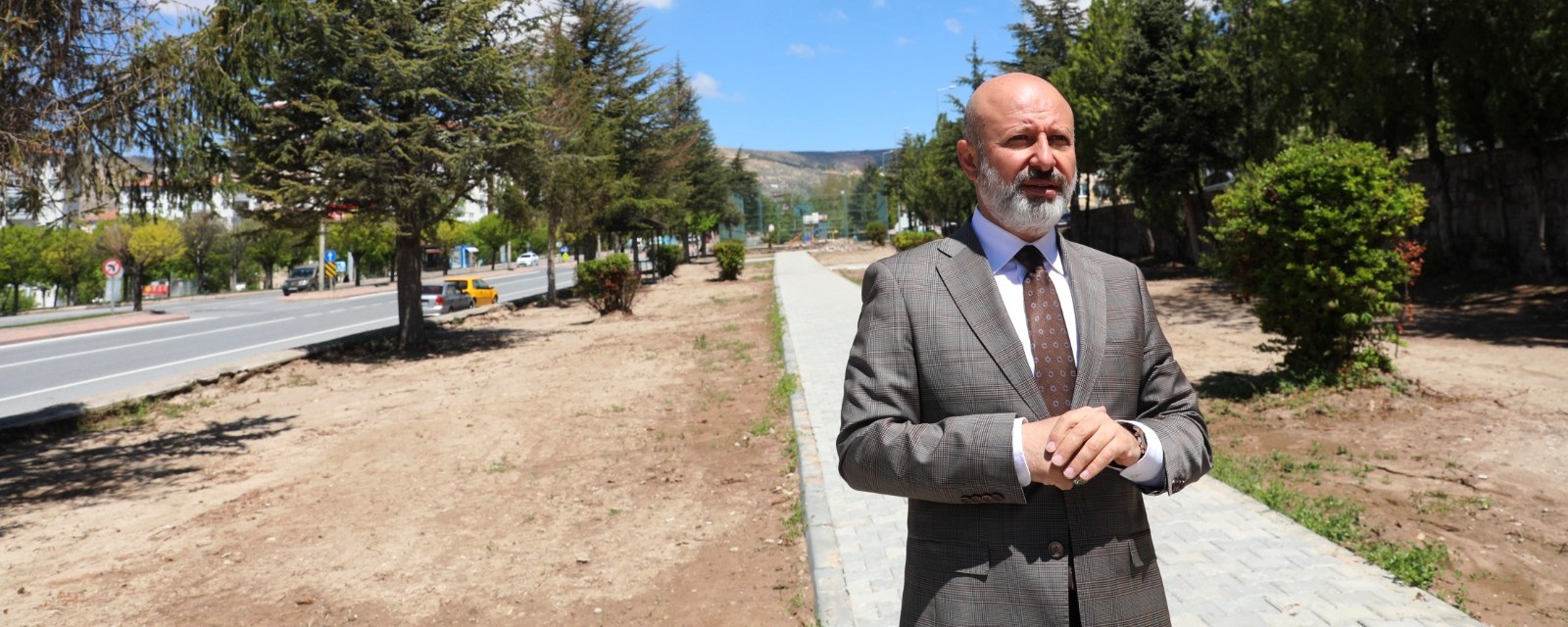 PARKLAR YENİLENİYOR, KOCASİNAN GÜZELLEŞİYOR