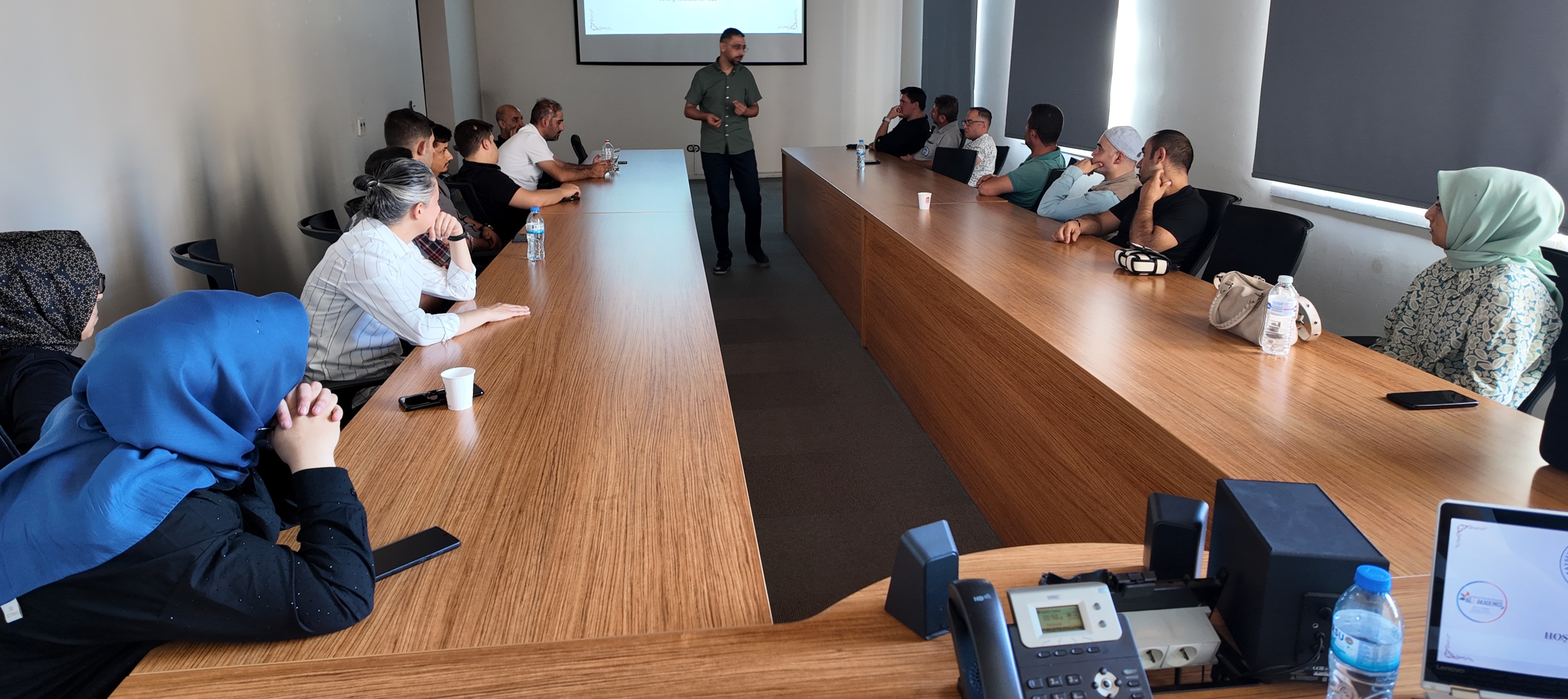 BÜYÜKŞEHİR’DEN KÜLTÜR YOLU FESTİVALİ ÖNCESİ PERSONELE İLETİŞİM VE HİZMET EĞİTİMİ