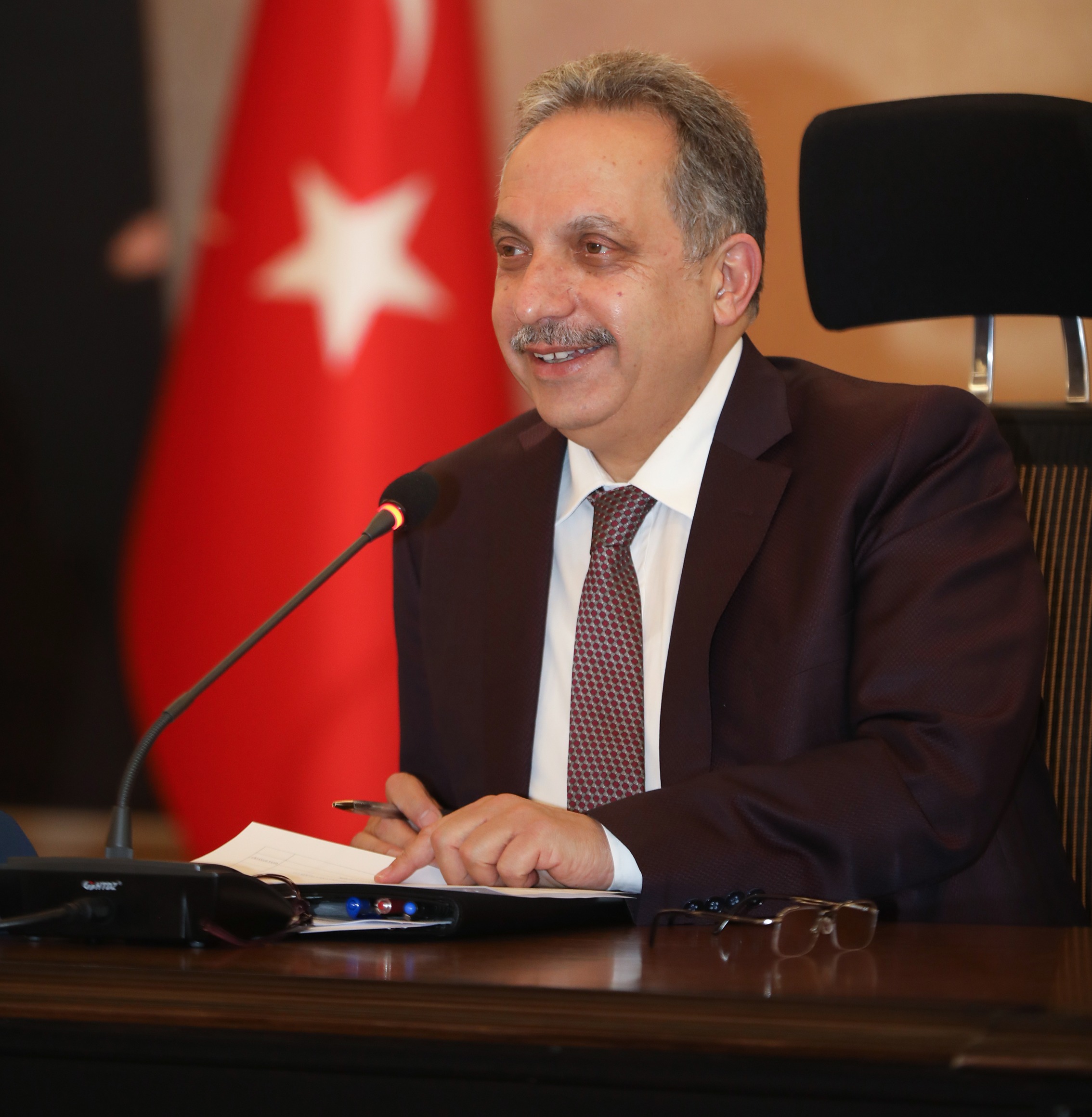 BAŞKAN YALÇIN'DAN MEVLİD KANDİLİ MESAJI