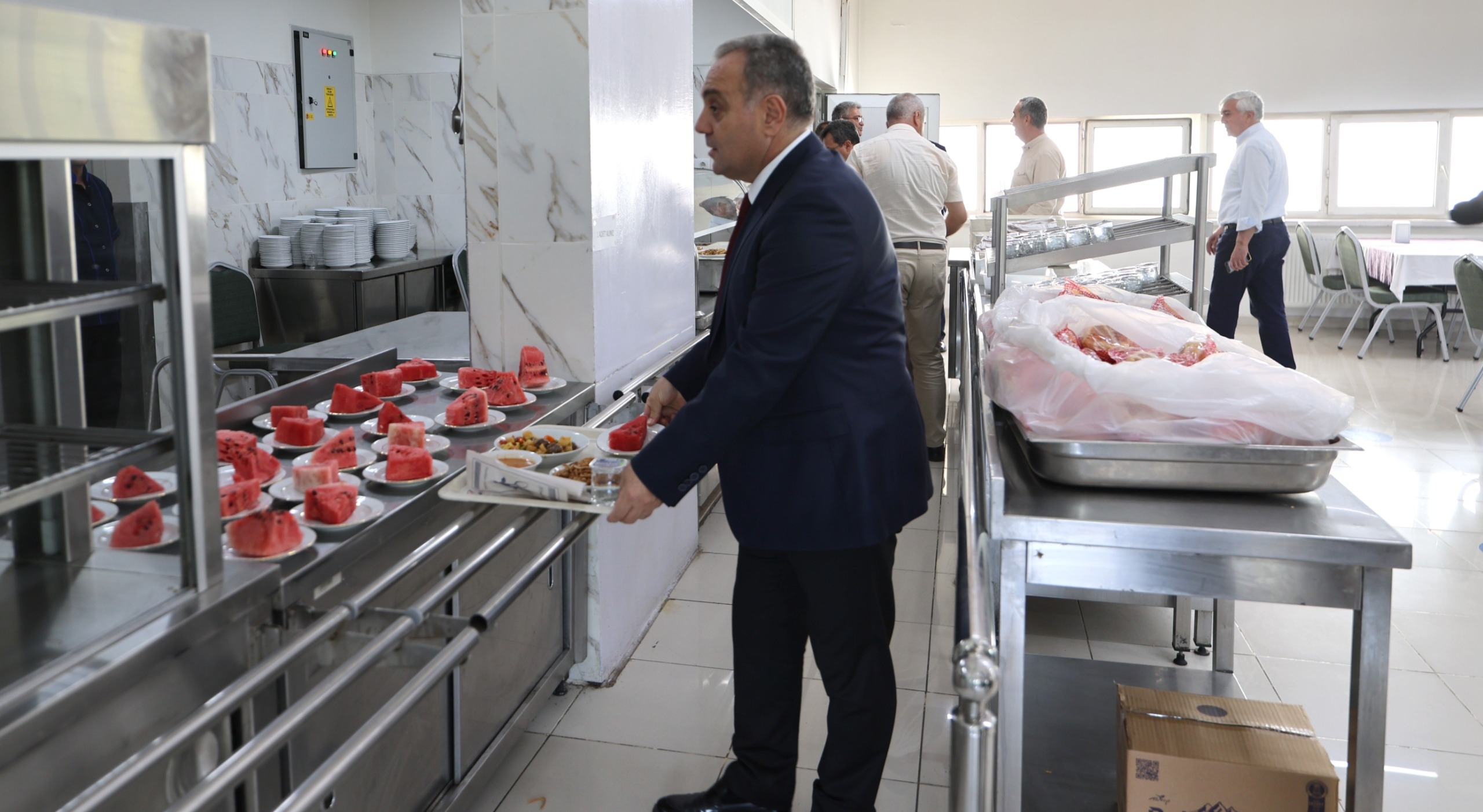 ERÜ Rektörü Prof. Dr. Altun, Tıp Fakültesi Öğrencileri ile Bir Araya Geldi