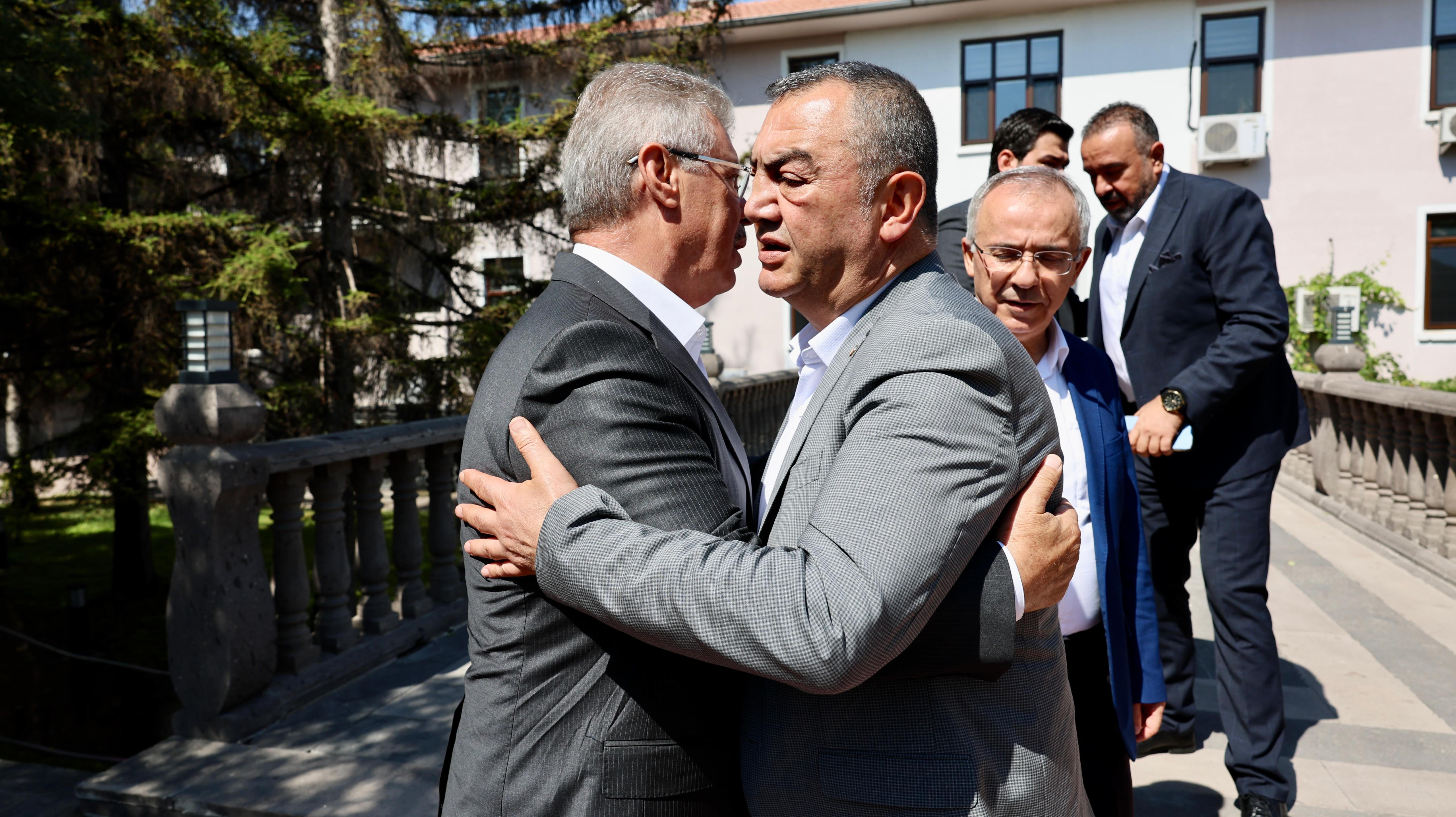 KAYSO’dan AKAY’A Ziyaret