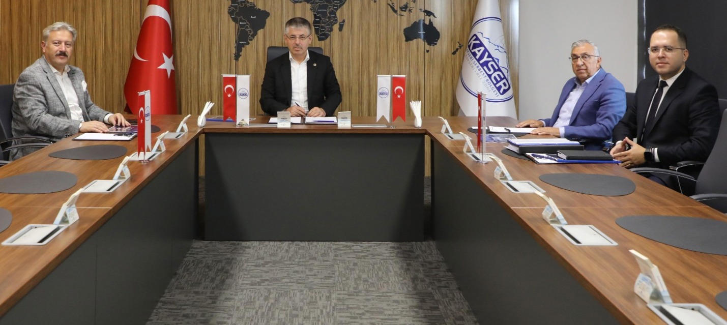 MİLLETVEKİLİ ÇOPUROĞLU KAYSERİ SERBEST BÖLGE’Yİ (KAYSER A.Ş. ) ZİYARET ETTİ