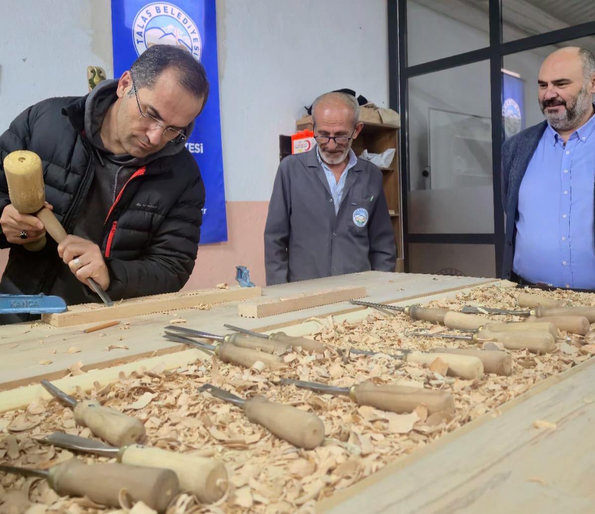 TAREM GELENEKSEL SANATLARI YAŞATMAYA DEVAM EDİYOR