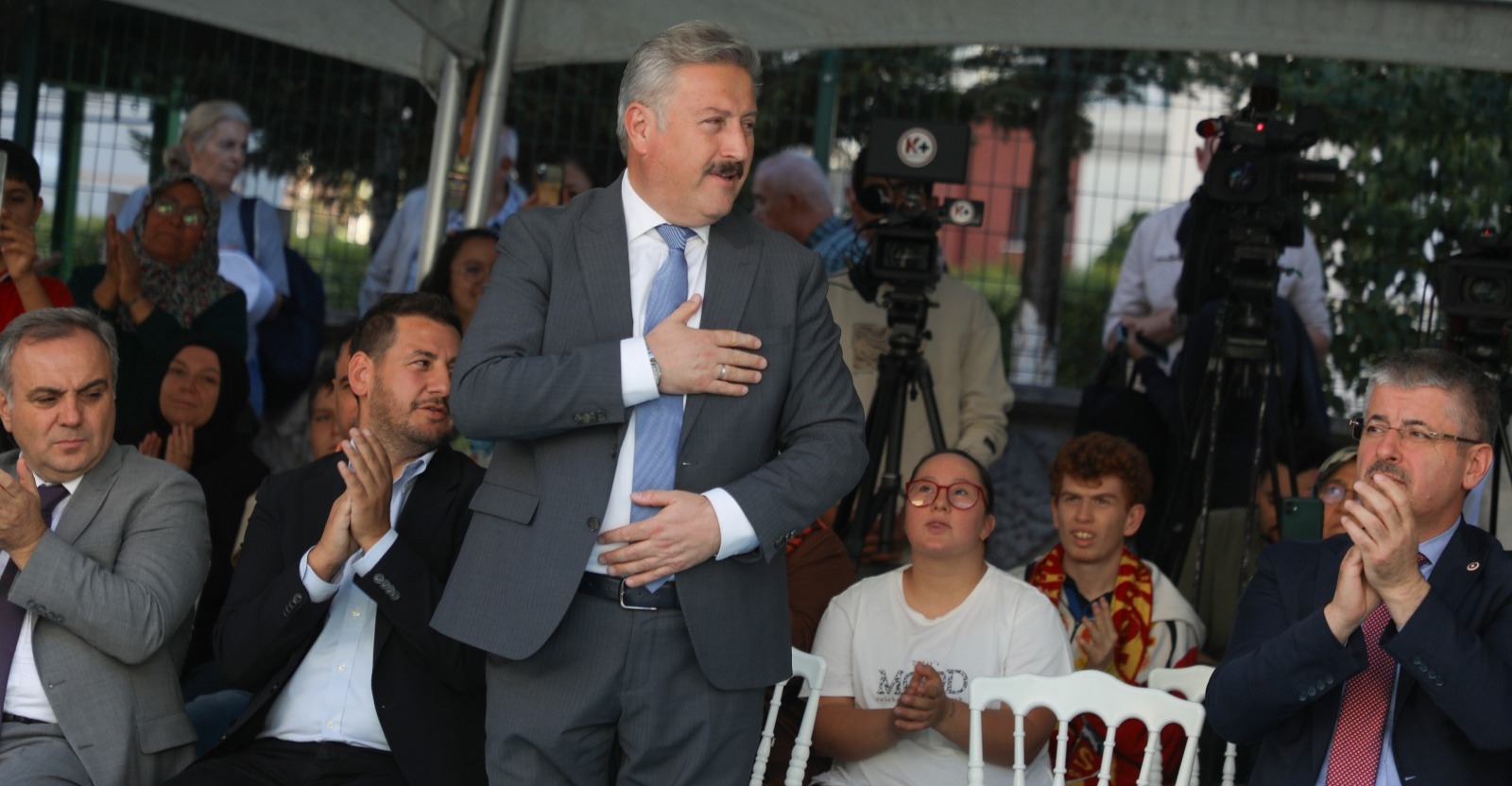 MELİKGAZİ BELEDİYESİ AKIL KÜPÜ KÜTÜPHANESİ GESİ’DE COŞKUYLA AÇILDI