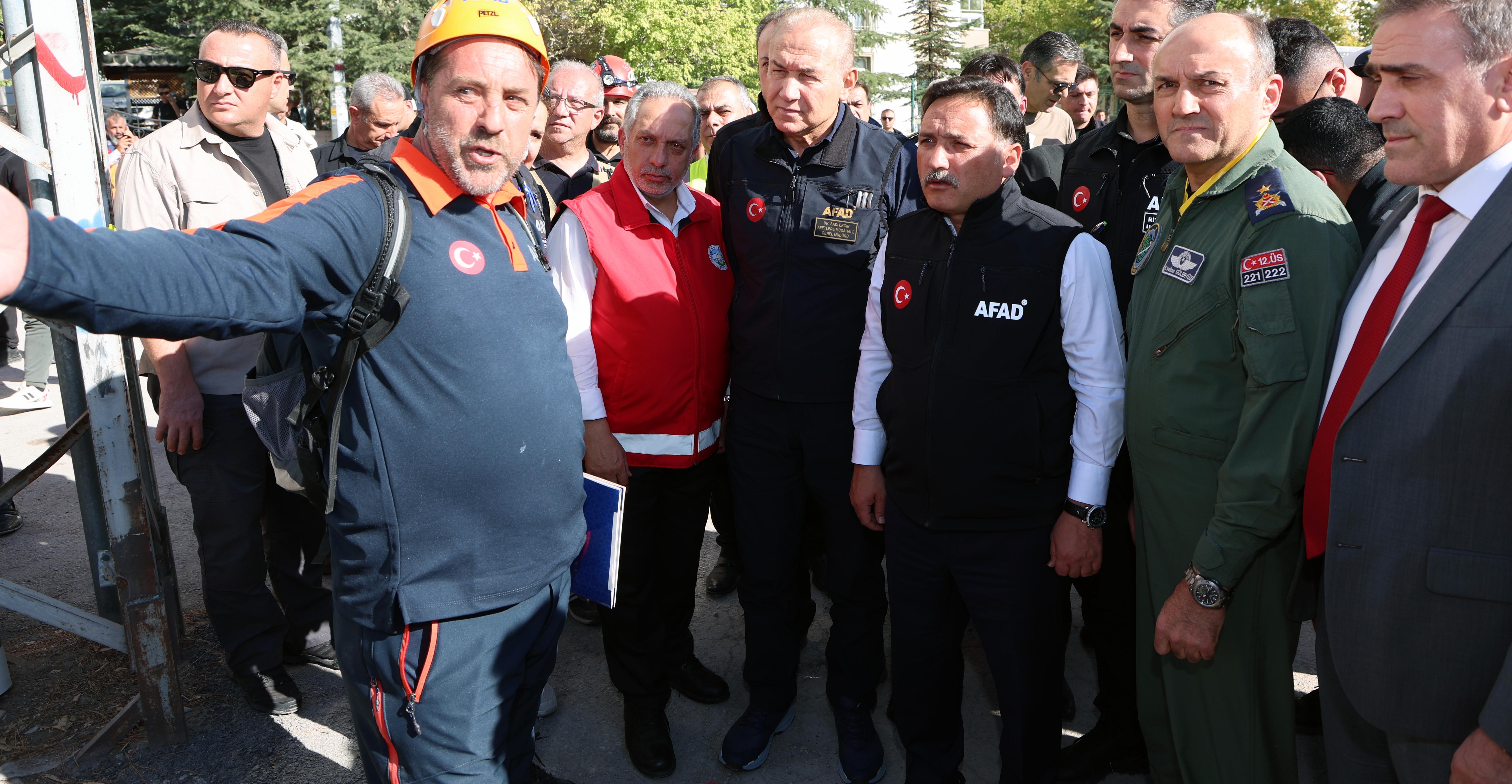 TALAS'TA DEPREM TATBİKATINA TAM NOT