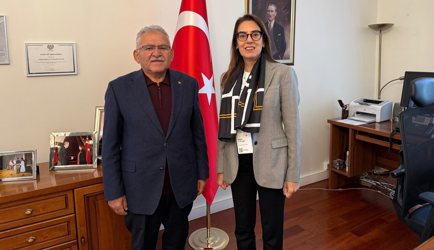 BAŞKAN BÜYÜKKILIÇ’TAN TALLINN BÜYÜKELÇİLİĞİ’NE ZİYARET