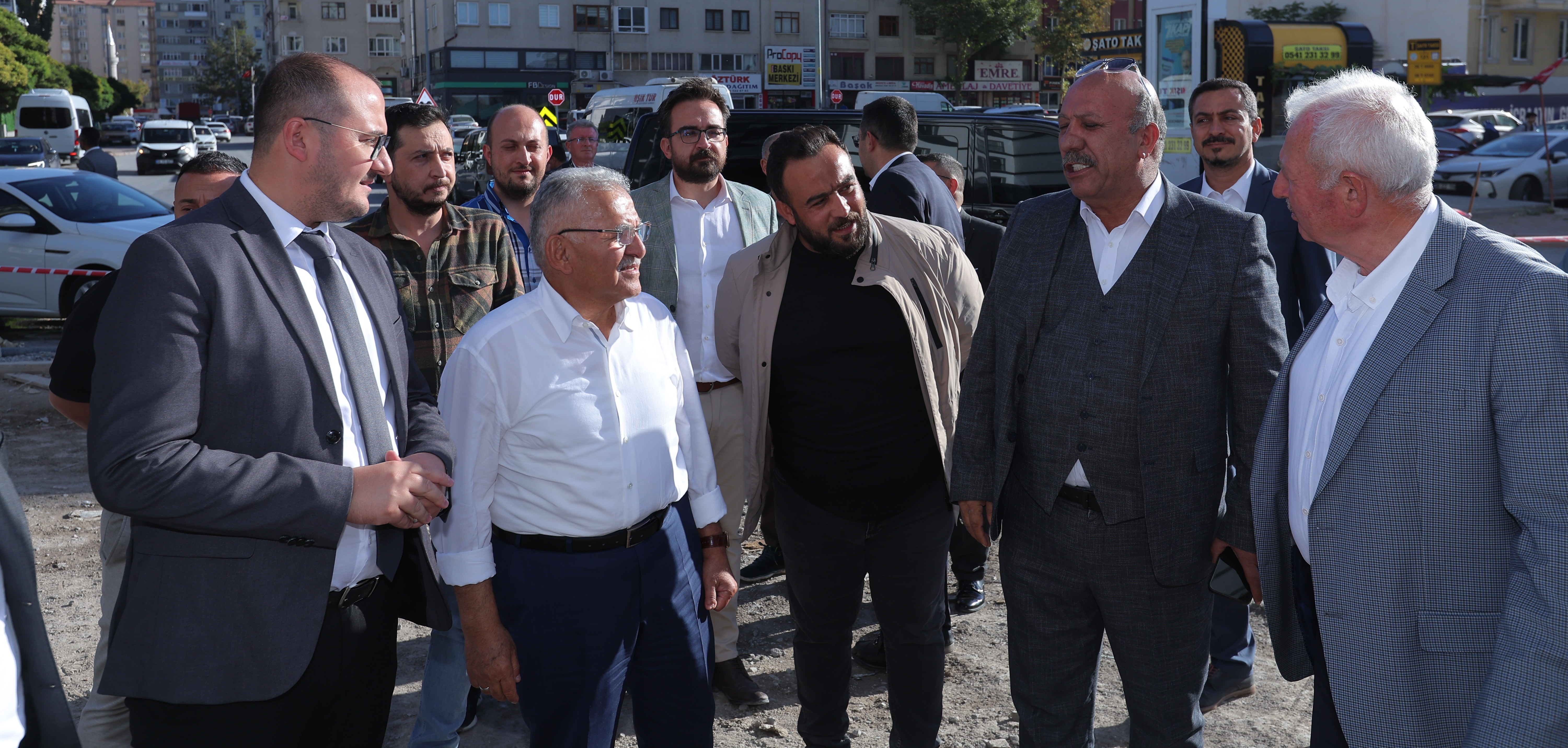 BAŞKAN BÜYÜKKILIÇ’TAN SAHABİYE KENTSEL DÖNÜŞÜM 1. ETAP’IN SON BİNASINDA İNCELEME