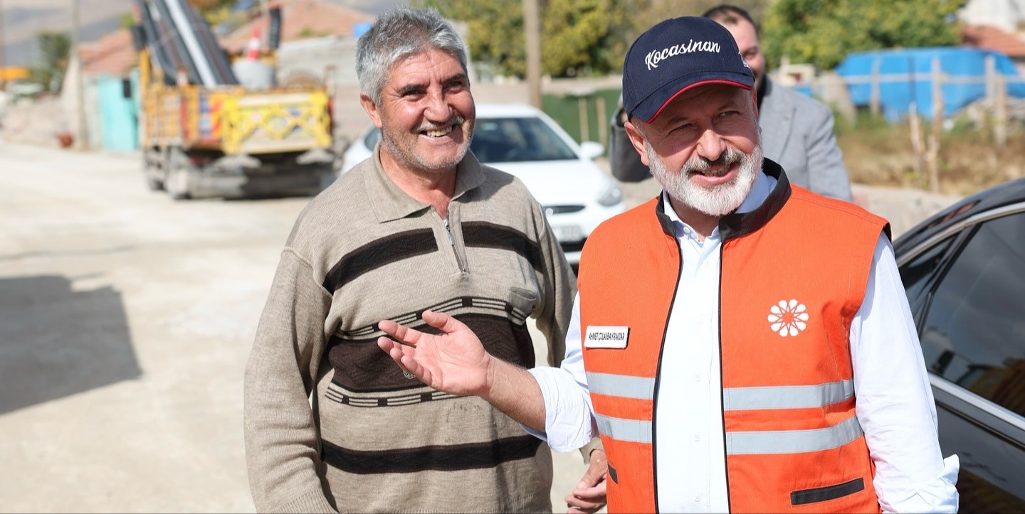 “KOCASİNAN’DA HER YENİ YOL, ŞEHRİMİZİN ÇEHRESİNİ DEĞİŞTİRİYOR!”