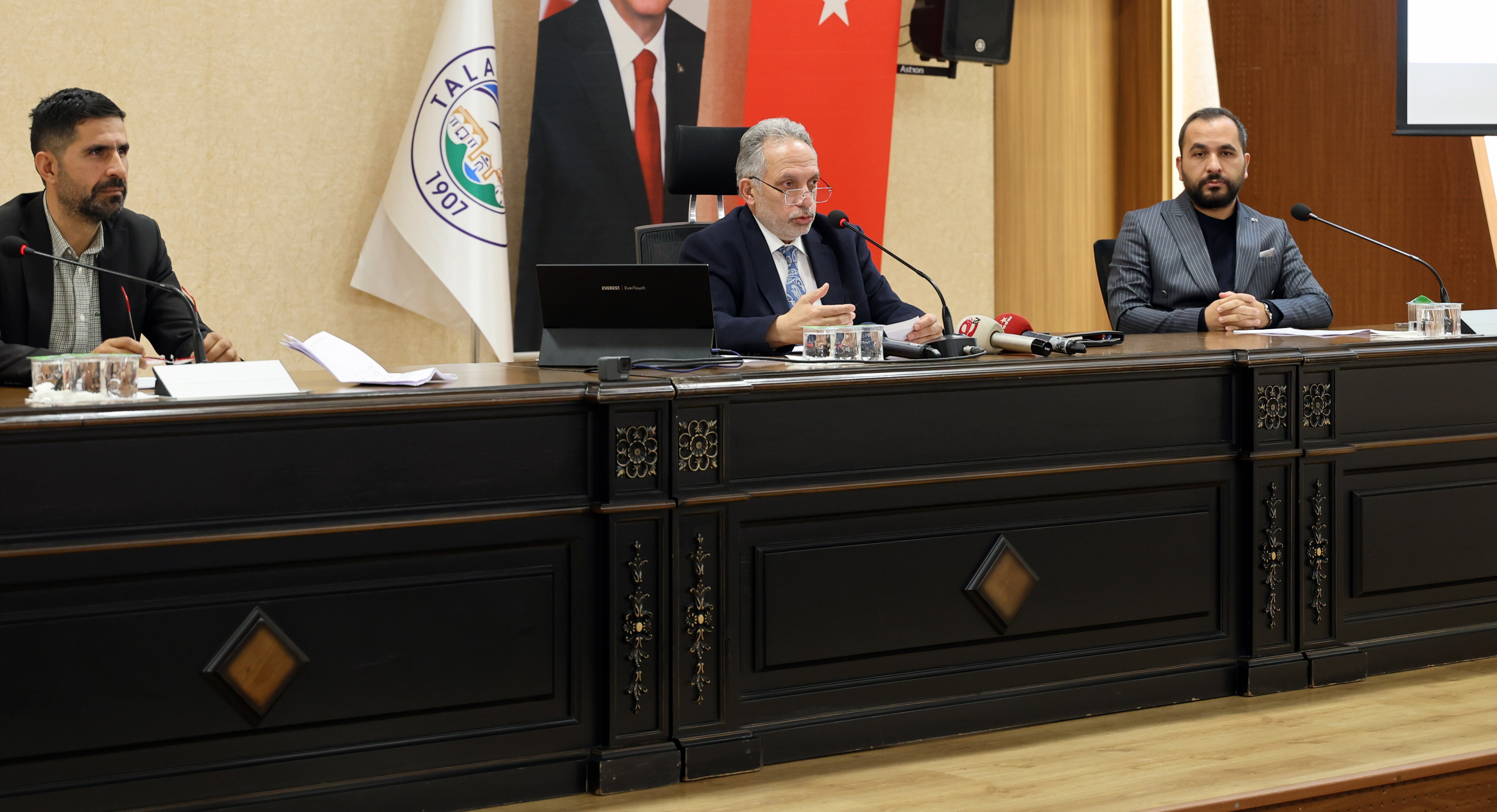 TALAS MECLİSİ'NDE KASIM AYI TOPLANTISI