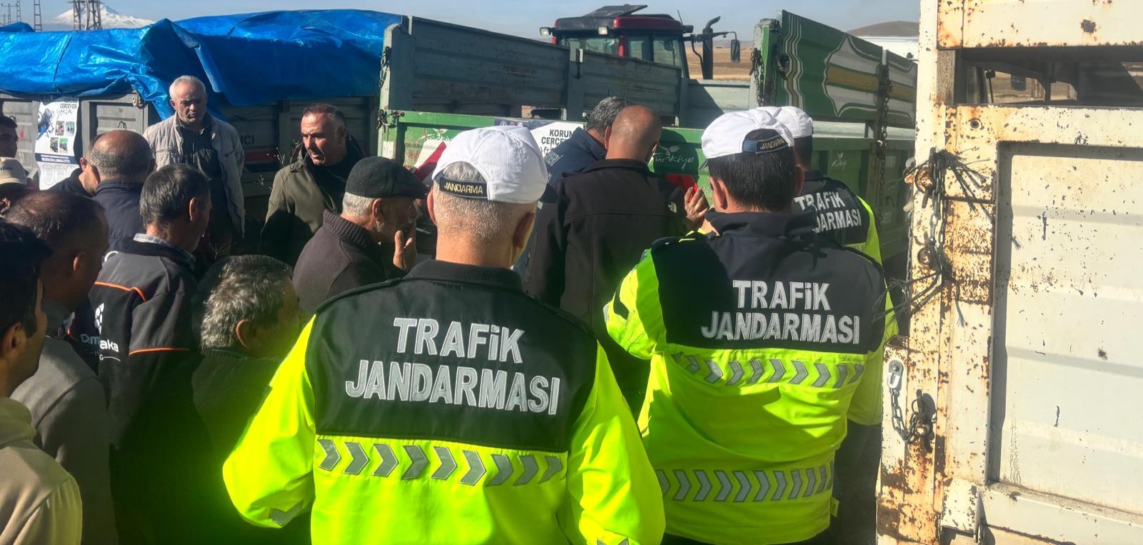 Pınarbaşı’nda “Reflektör Tak, Görünür Ol” Projesi