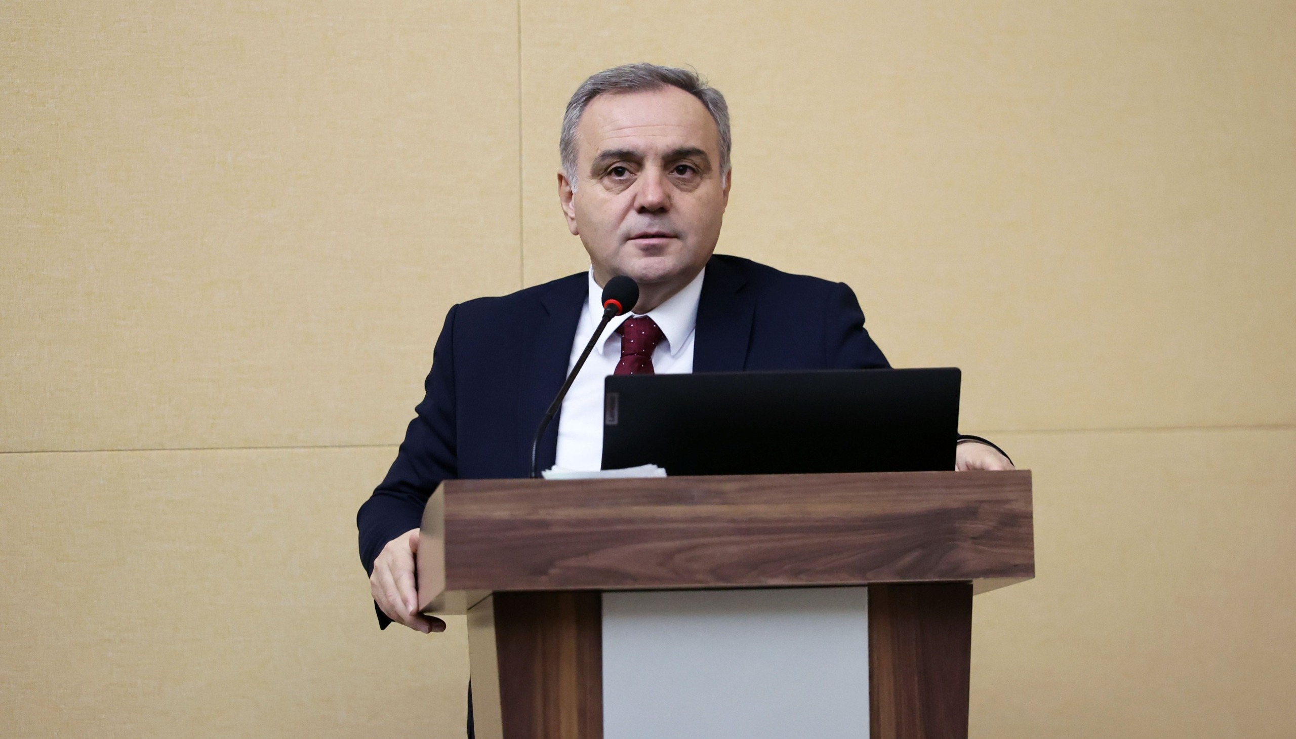 ERÜ’de “Yapay Arı Koloni (ABC) Algoritması” Ele Alındı