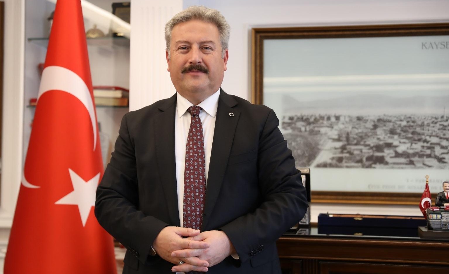 BAŞKAN PALANCIOĞLU ÖĞRETMENLER GÜNÜ’NÜ KUTLADI