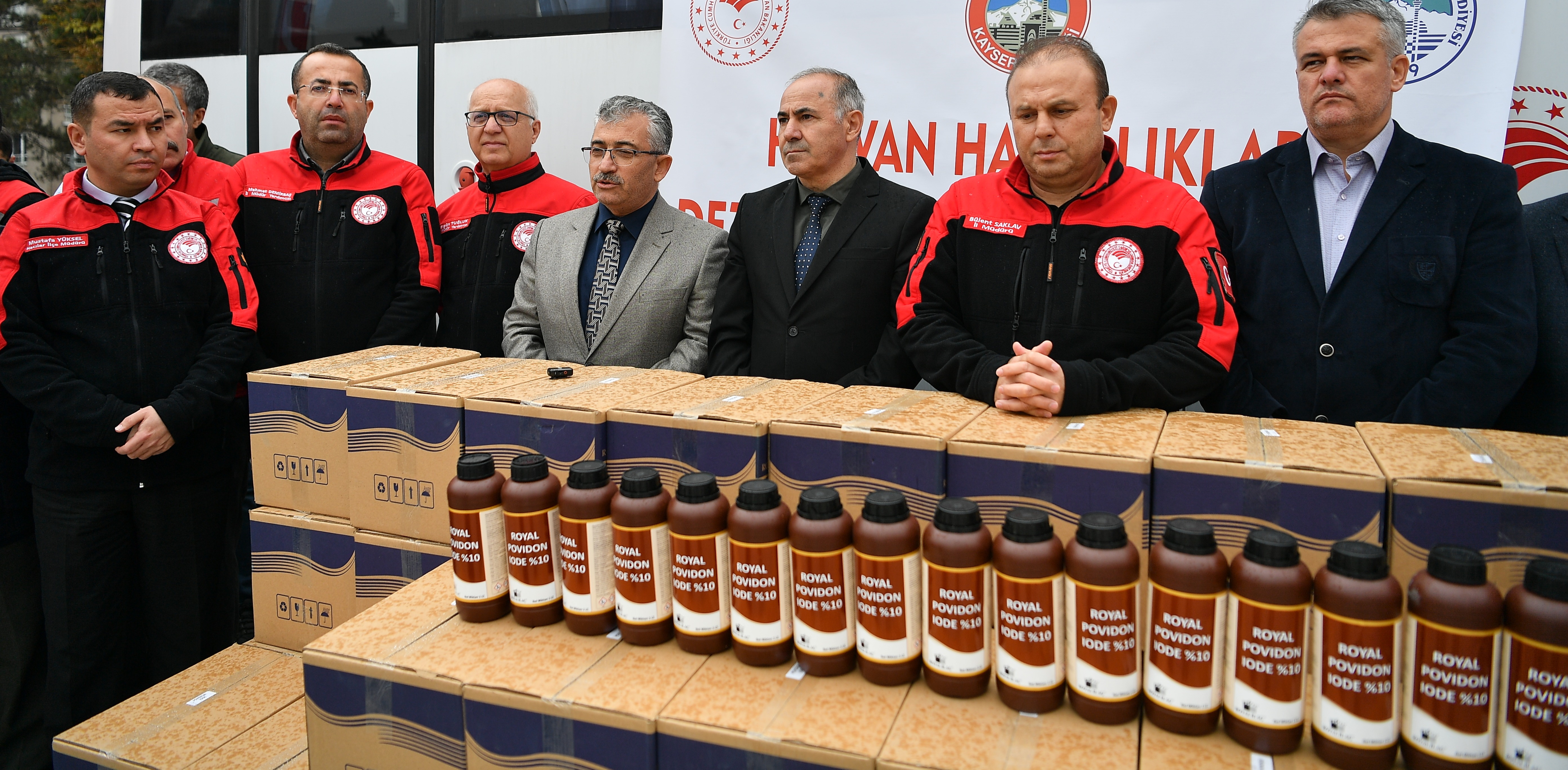 BAŞKAN BÜYÜKKILIÇ, HAYVAN HASTALIKLARI İLE MÜCADELEDE BESİCİNİN YANINDA