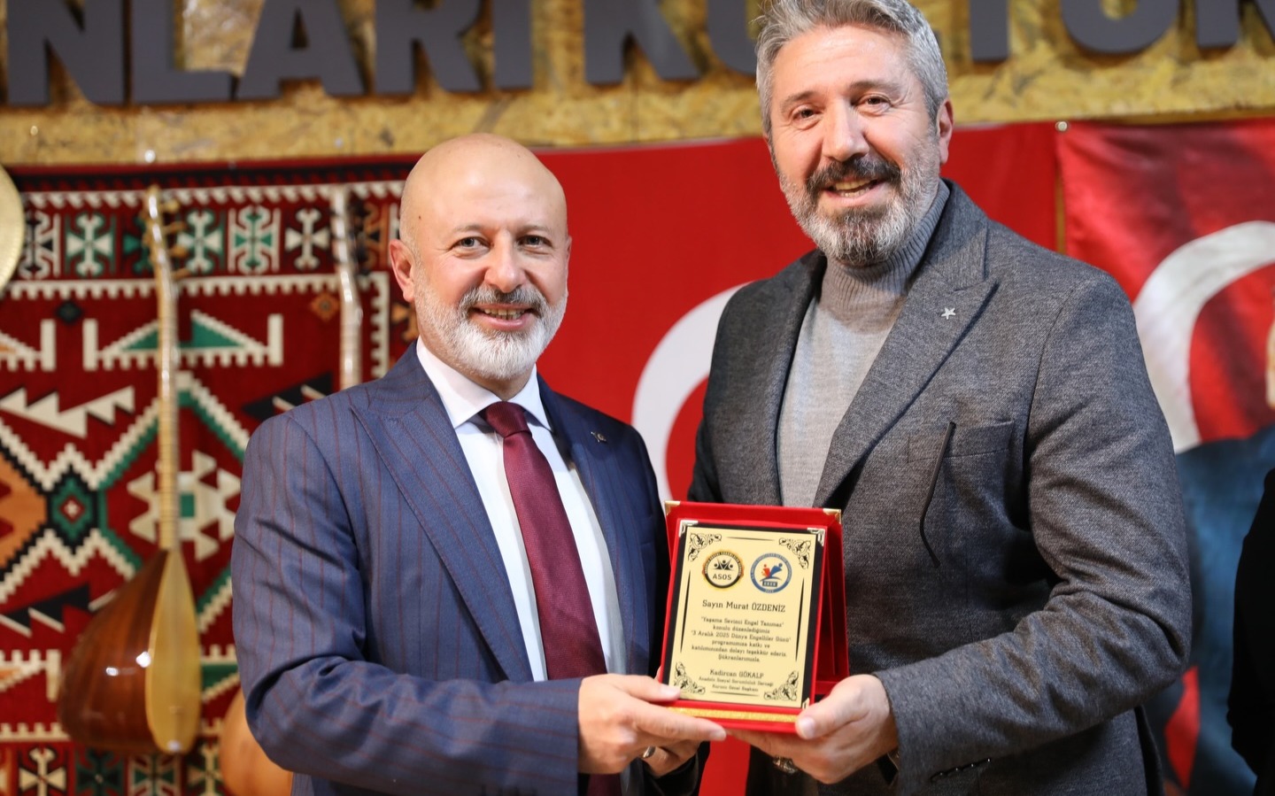 BAŞKAN ÇOLAKBAYRAKDAR, ENGELLİLERİN GÖNÜLLERİNE DOKUNDU