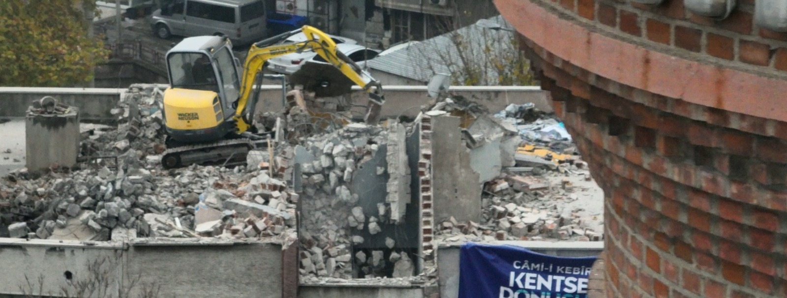 BÜYÜKŞEHİR’İN ÖDÜLLÜ SURİÇİ CAMİKEBİR PROJESİ’NDE DÖNÜŞÜM BAŞLADI