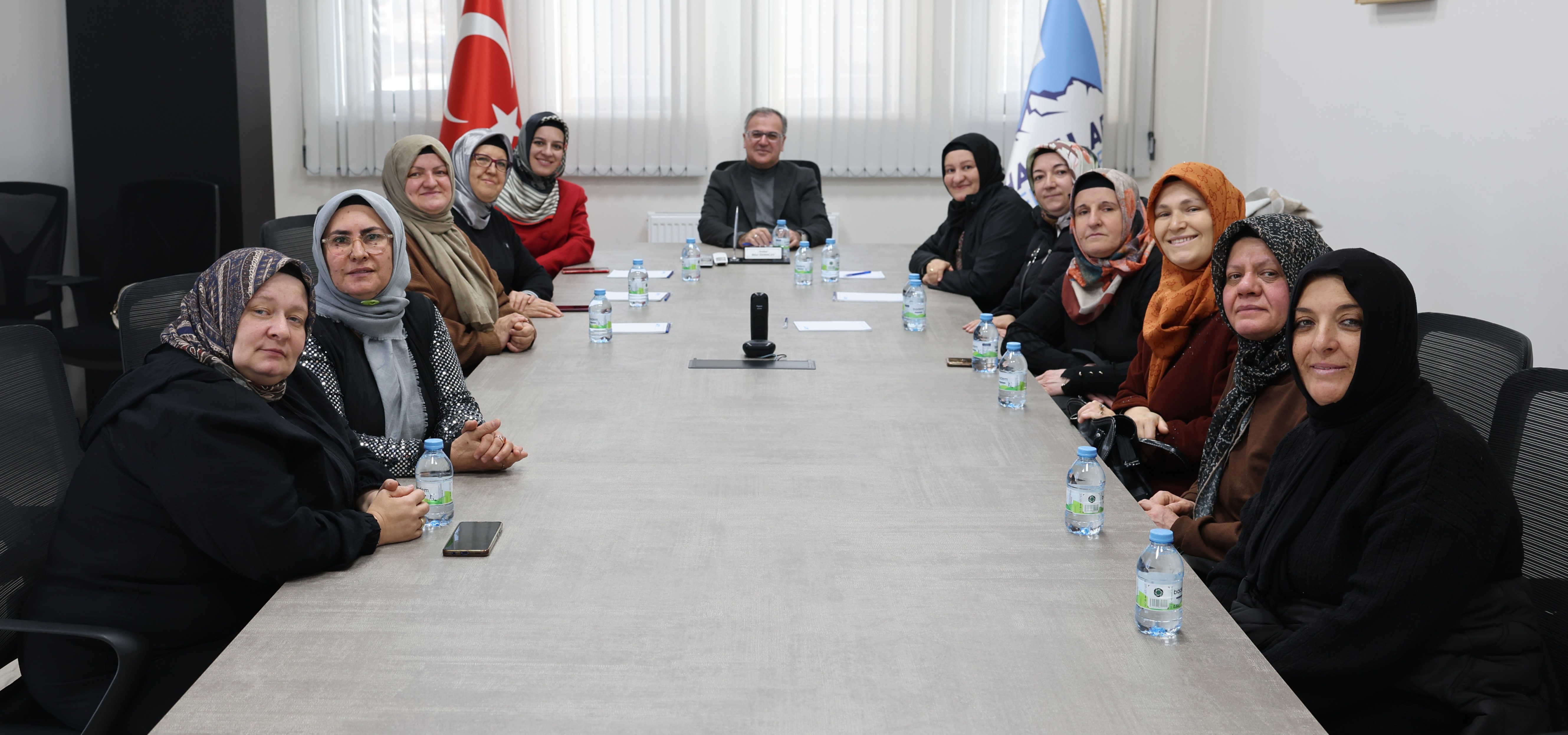 Başkan Özdoğan: “Engelli kardeşlerimizin yanında olmak bir vazifedir”