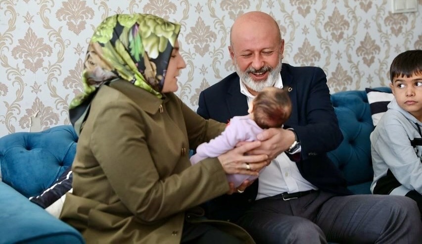 “DOĞUMDAN HAYATA, KOCASİNAN’DA HER AN VATANDAŞIMIZIN YANINDAYIZ”