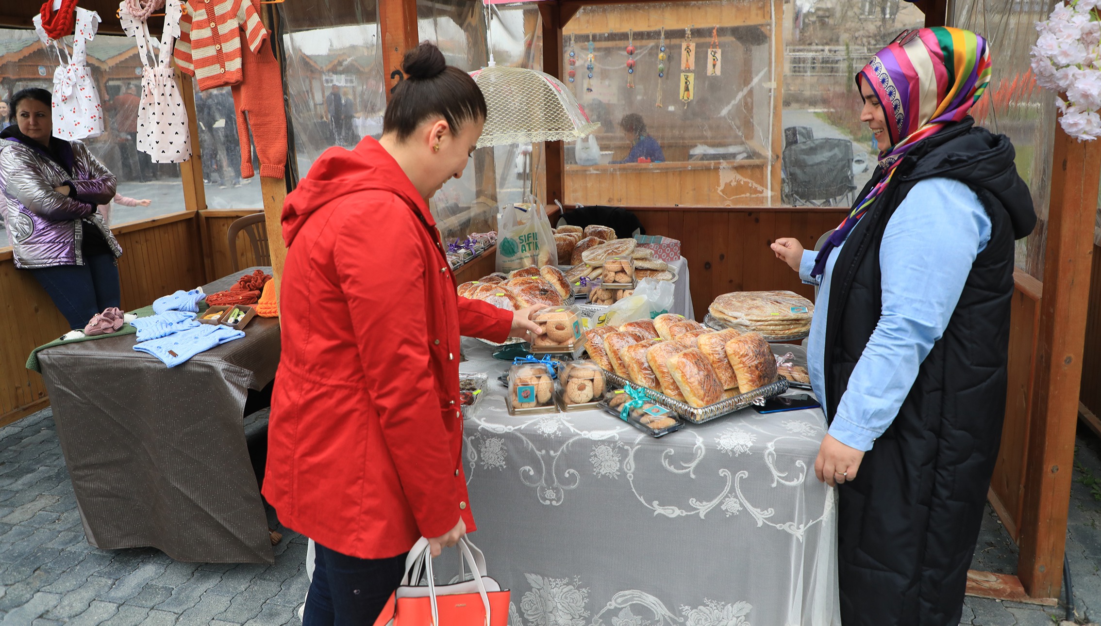 TALAS’TA BU PAZAR YILIN SON ‘MAHARETLİ ELLER’ GÜNÜ