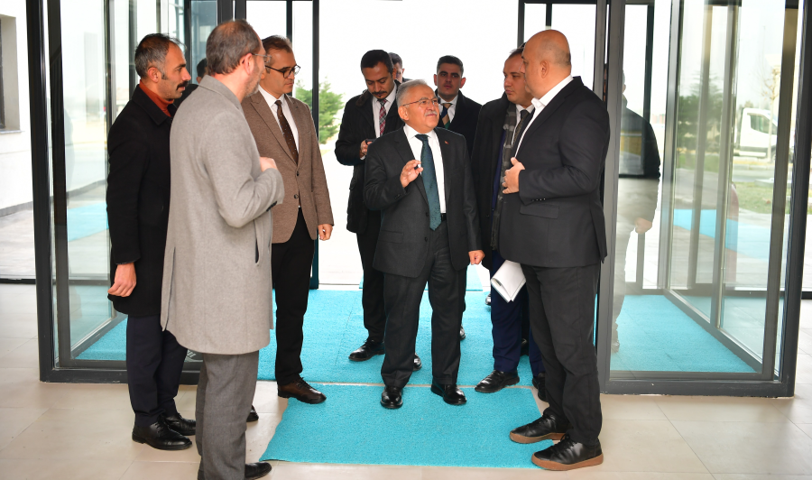 BAŞKAN BÜYÜKKILIÇ’TAN SAFFET ARSLAN PALYATİF BAKIM MERKEZİ’NE YAKIN TAKİP