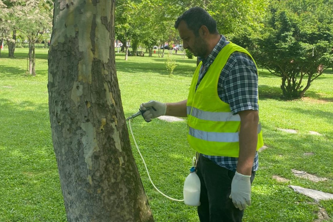 KAYSERİ BÜYÜKŞEHİR’DEN YEŞİL ALANLARDA ÇEVRECİ VE ETKİN MÜCADELE