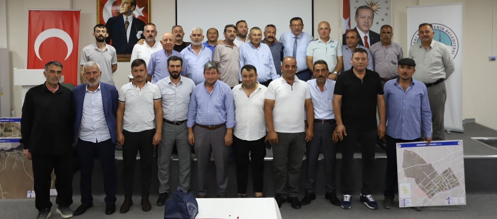 BAŞKAN BÜYÜKKILIÇ’IN MUHTARLARLA GÜÇLÜ İLETİŞİM VE DİJİTAL DÖNÜŞÜM HAMLESİ, 2025’E DAMGA VURDU