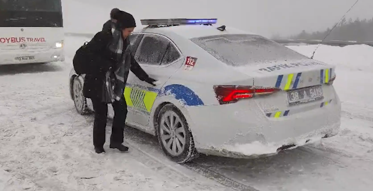 Yoğun Tipide Mahsur Kalan 44 Vatandaş Kurtarıldı