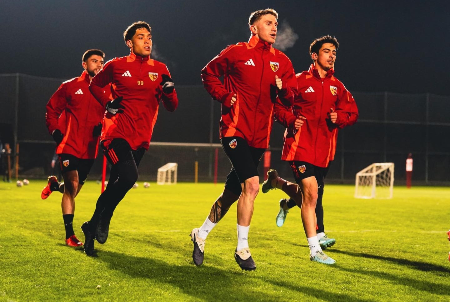 Kayserispor ilk hazırlık maçına salı günü çıkacak