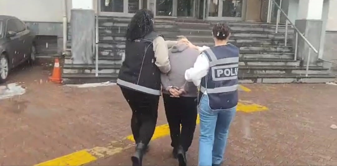 Hırsızlık suçundan aranan hükümlü yakalandı