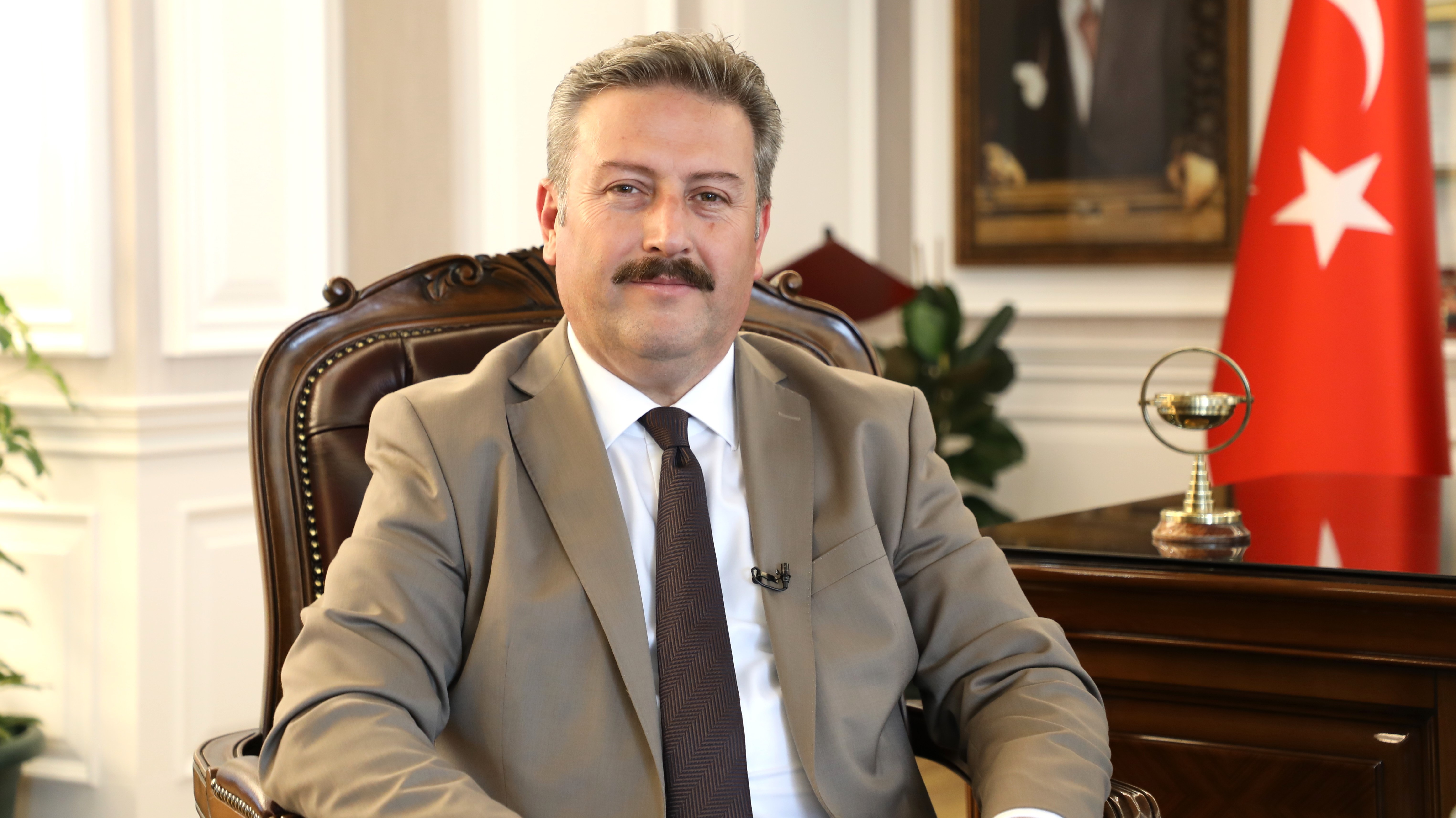 BAŞKAN PALANCIOĞLU'NDAN MİRAÇ KANDİLİ MESAJI