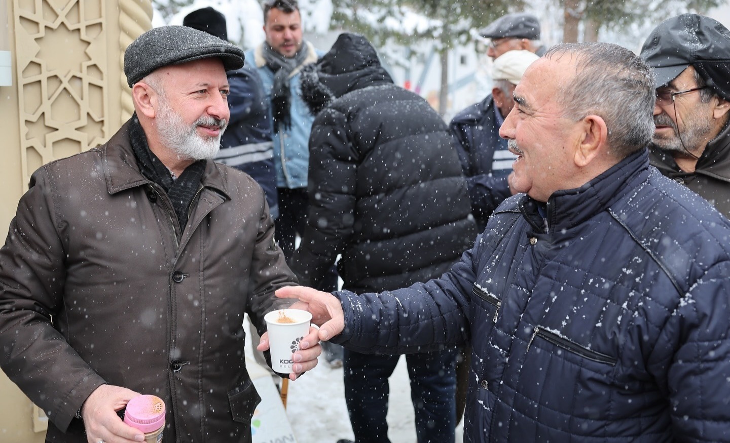 “SOĞUK GÜNLERDE GÖNÜLLERİ ISITIYORUZ”